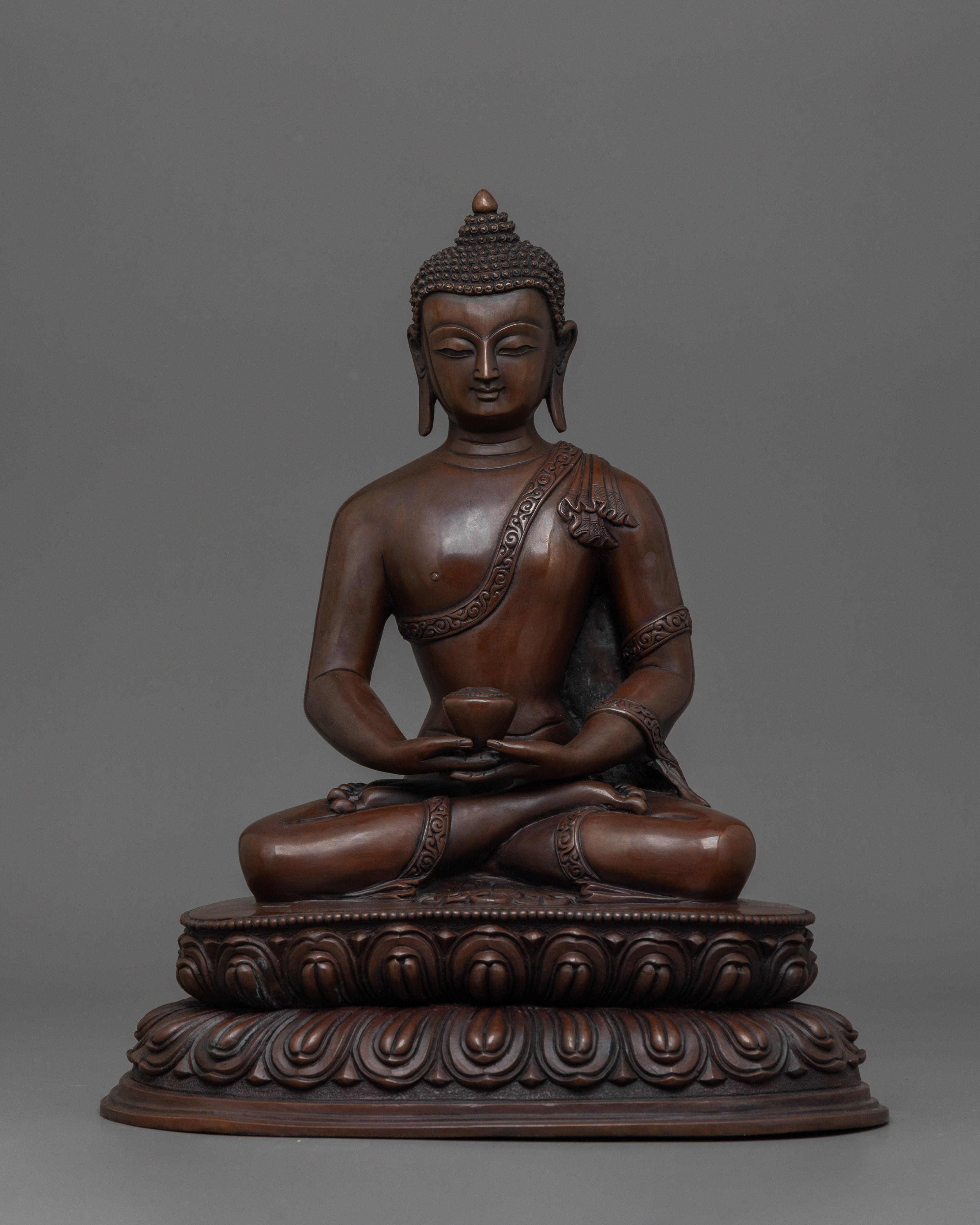 traditional-sculpture-of-amitabha-buddha