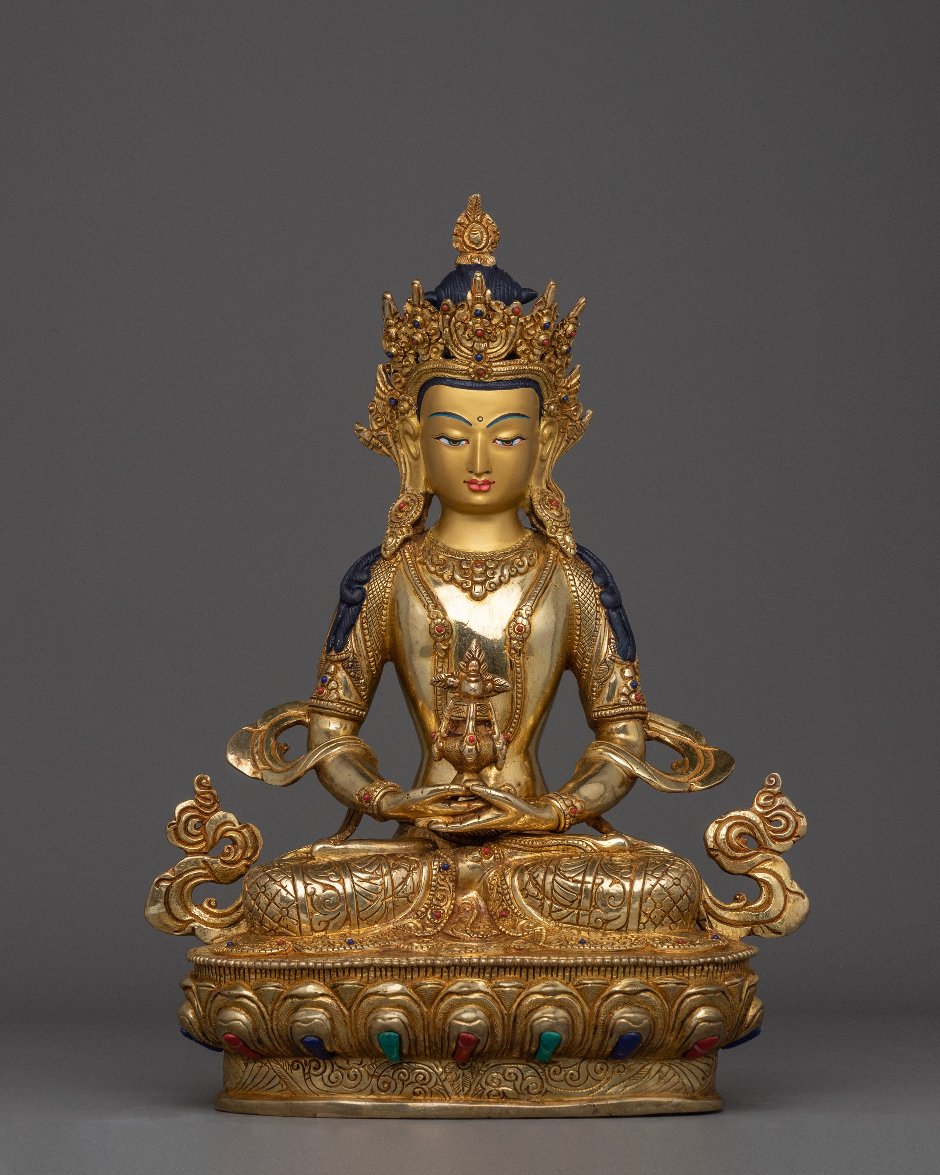 amitayus-symbol-of-longevity-statue