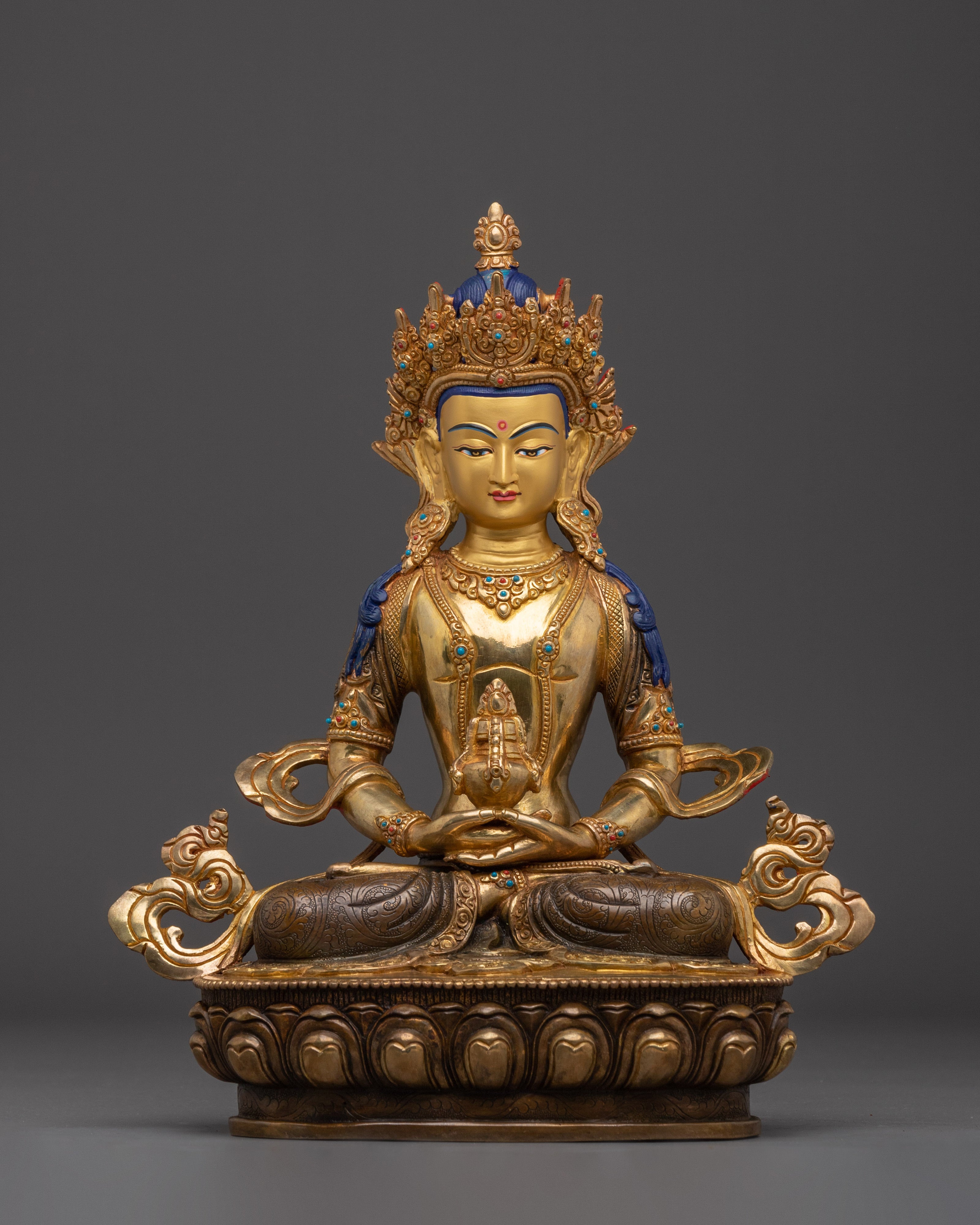 buddhist-serene-amitayus-statue
