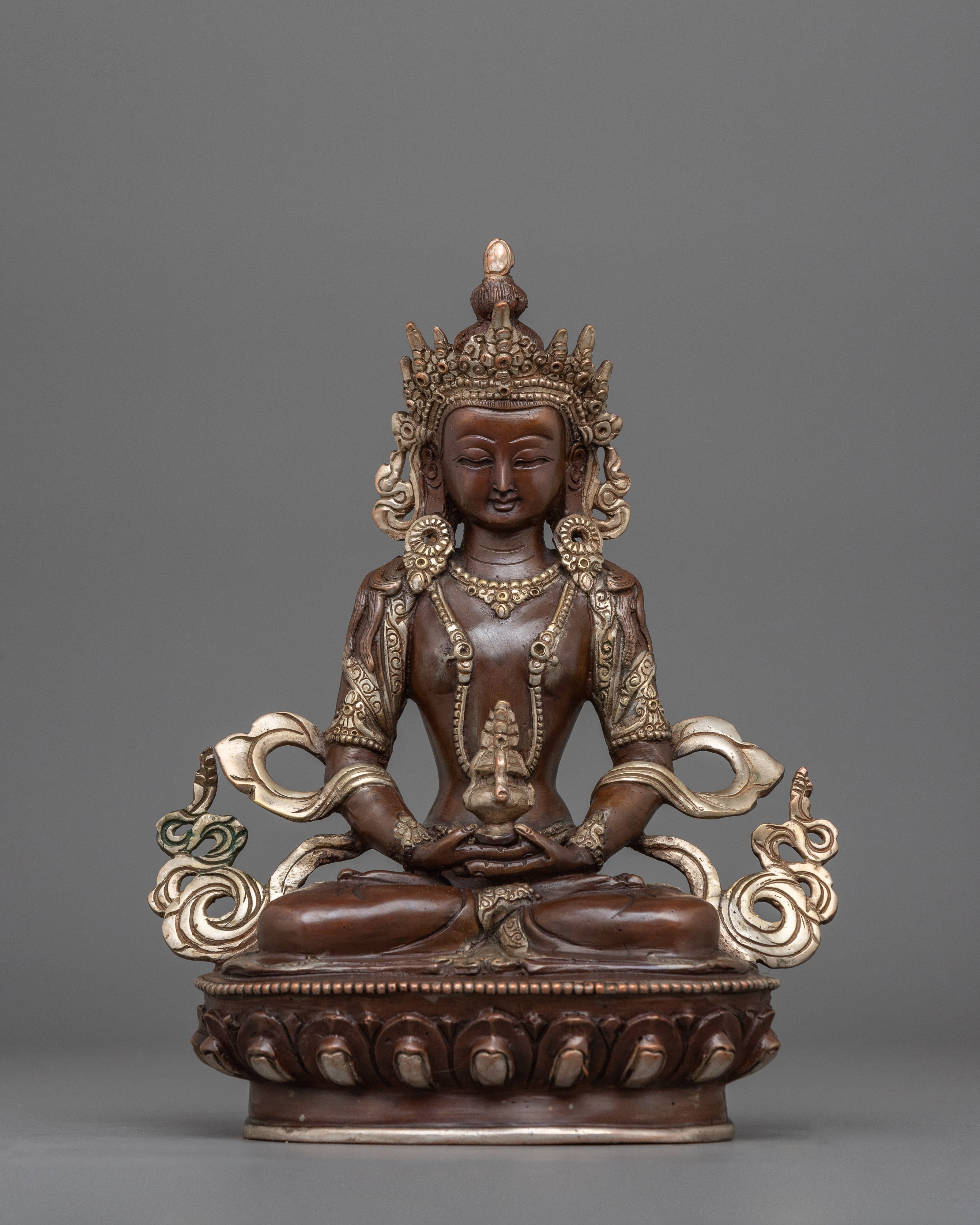 deity-of-infinite-life-amitayus