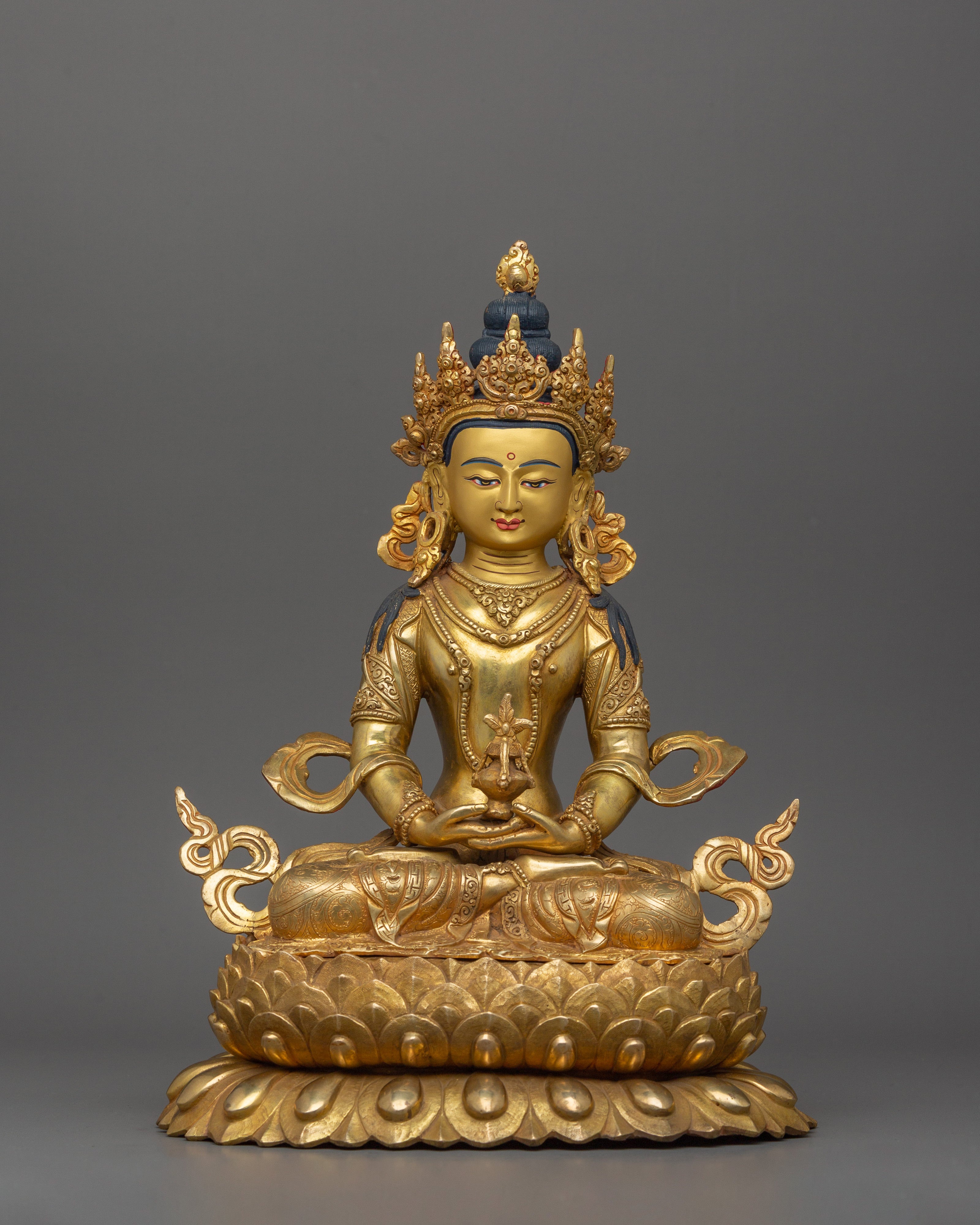 amitayus-traditional-statue