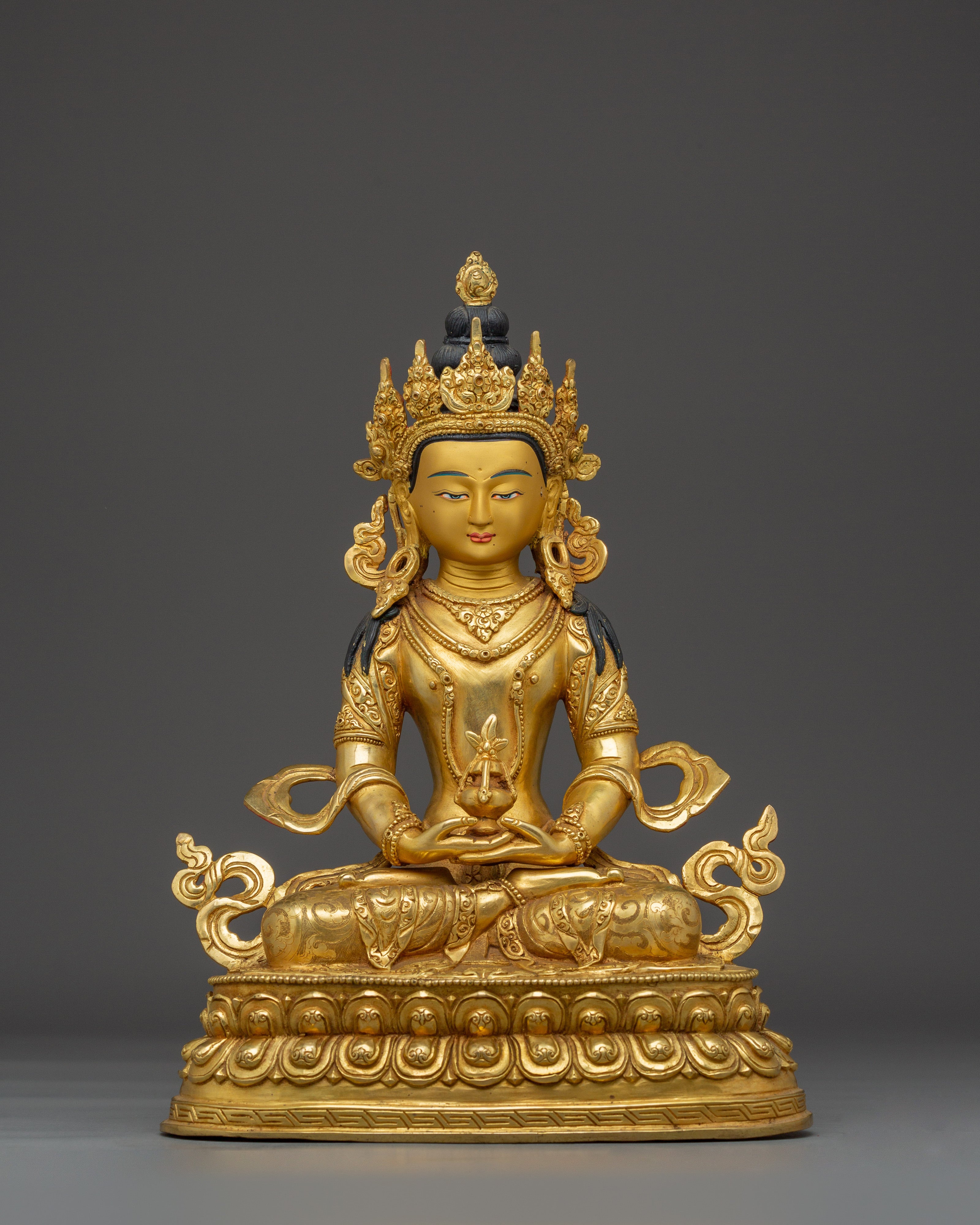 enlightened-being-amitayus-statue