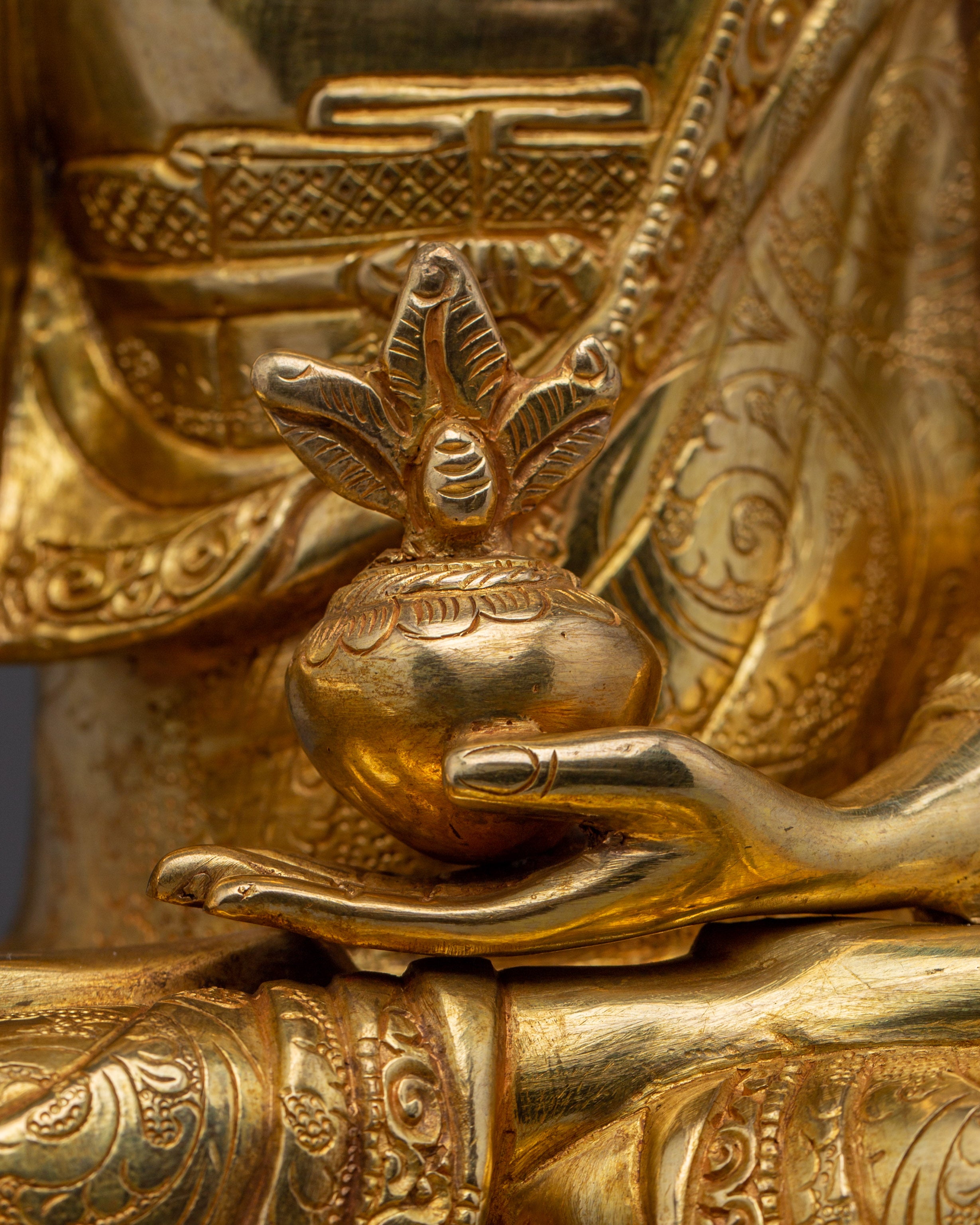 Supreme Healer Medicine Buddha Art | Bhaiṣajyaguru Statue for Home Decor