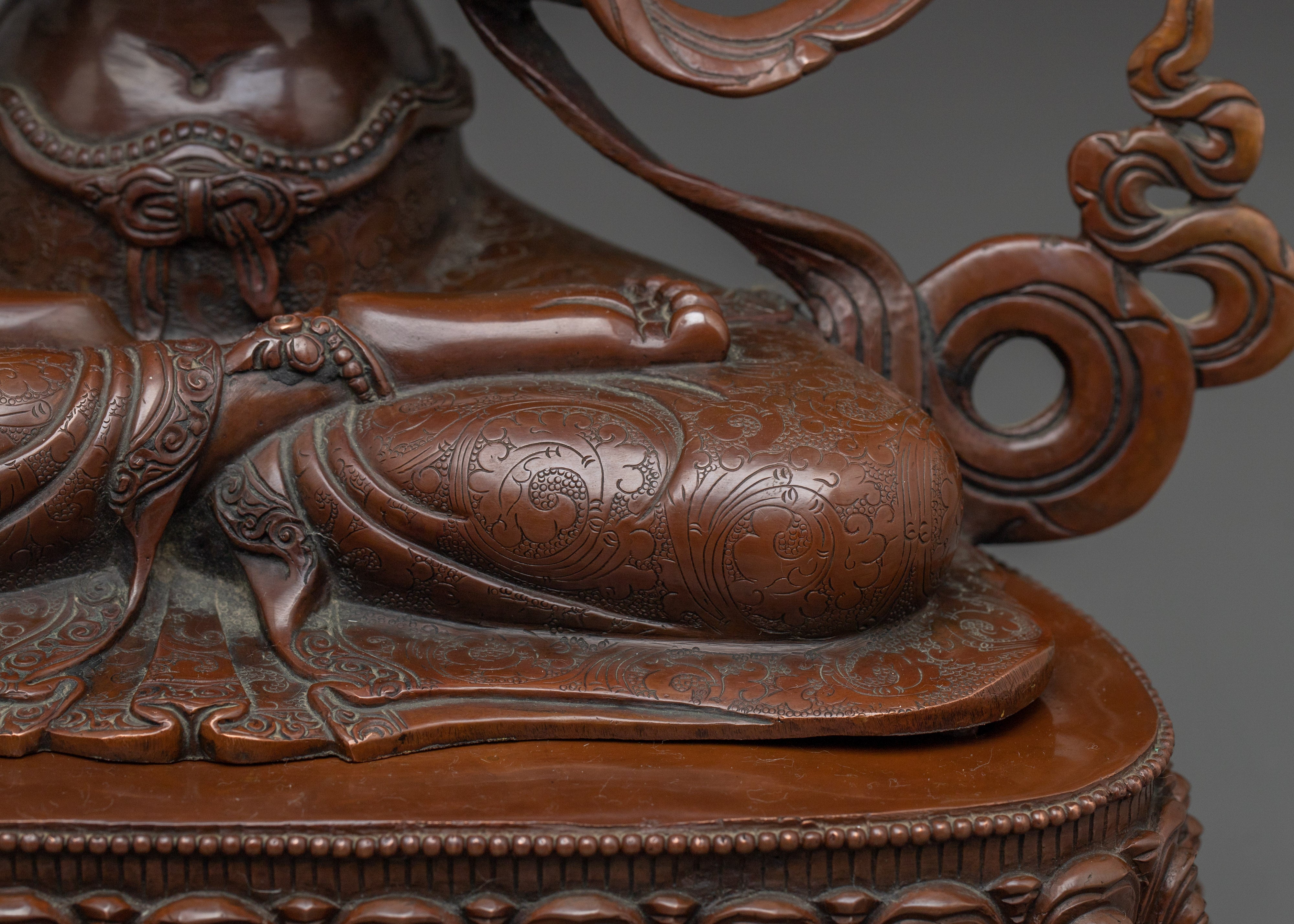 Chenrezig Tibetan protector deity | Bodhisattva of Compassion