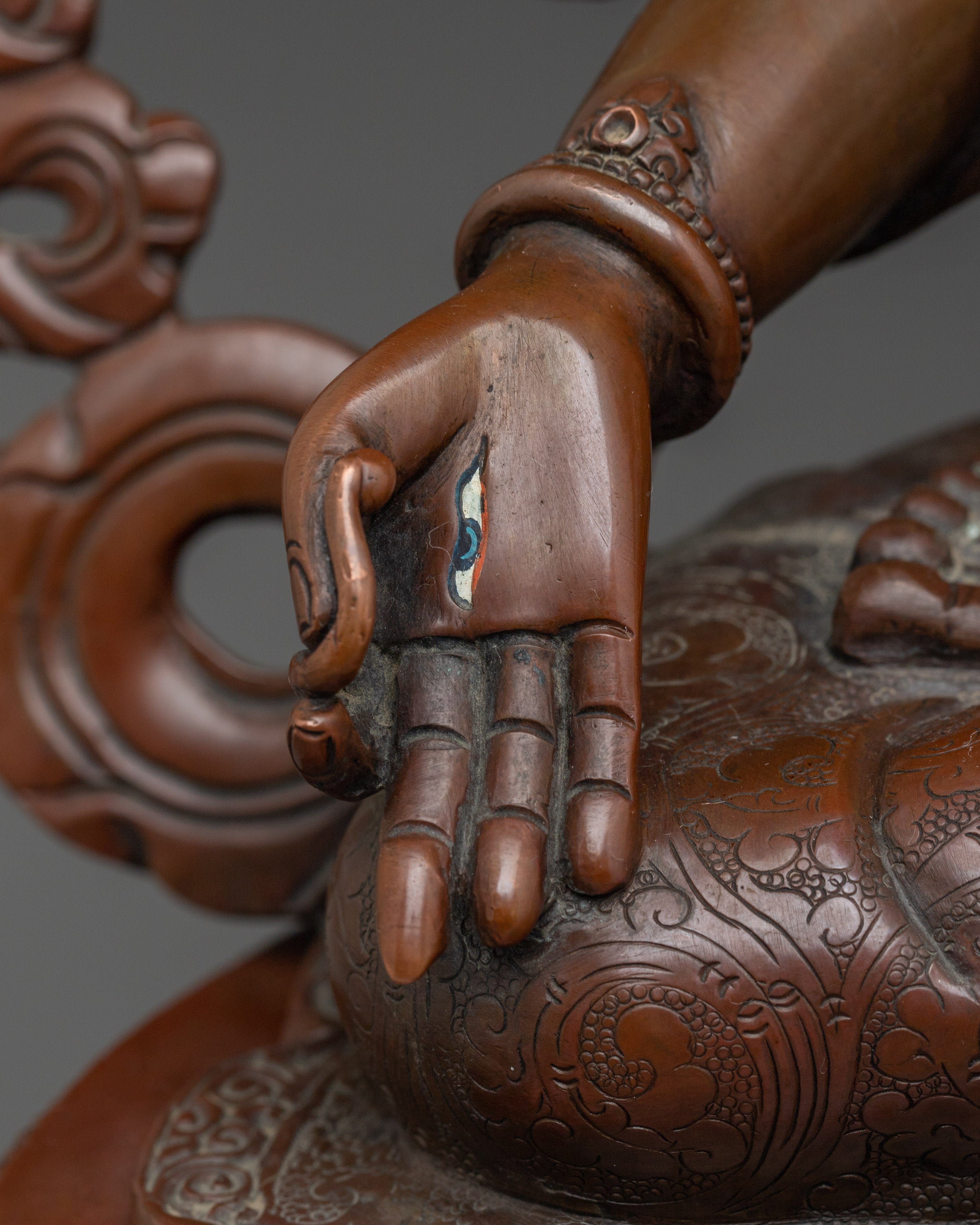 Longevity goddess White Tara | Buddhist Goddess of Healing