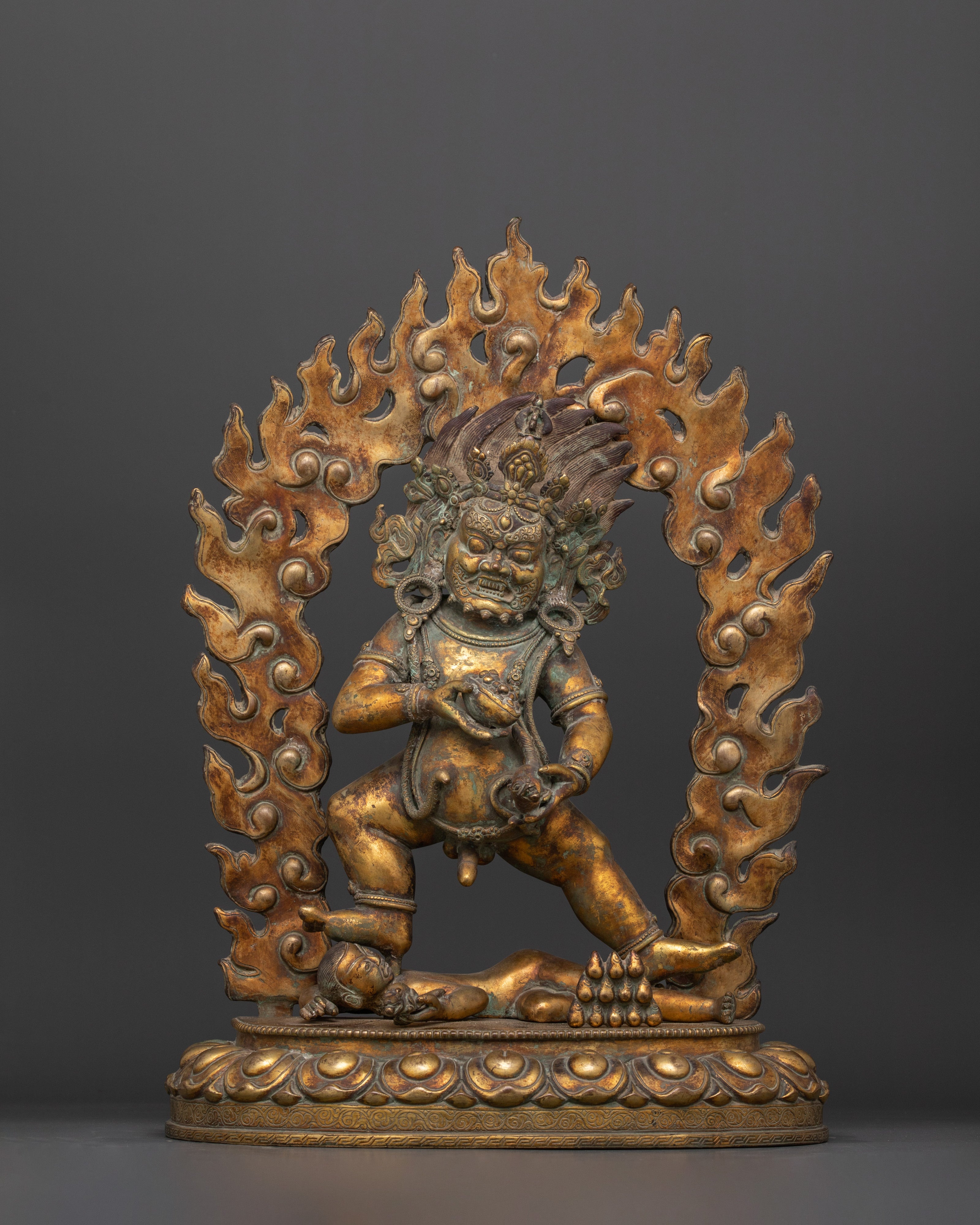 standing-black-dzambhala