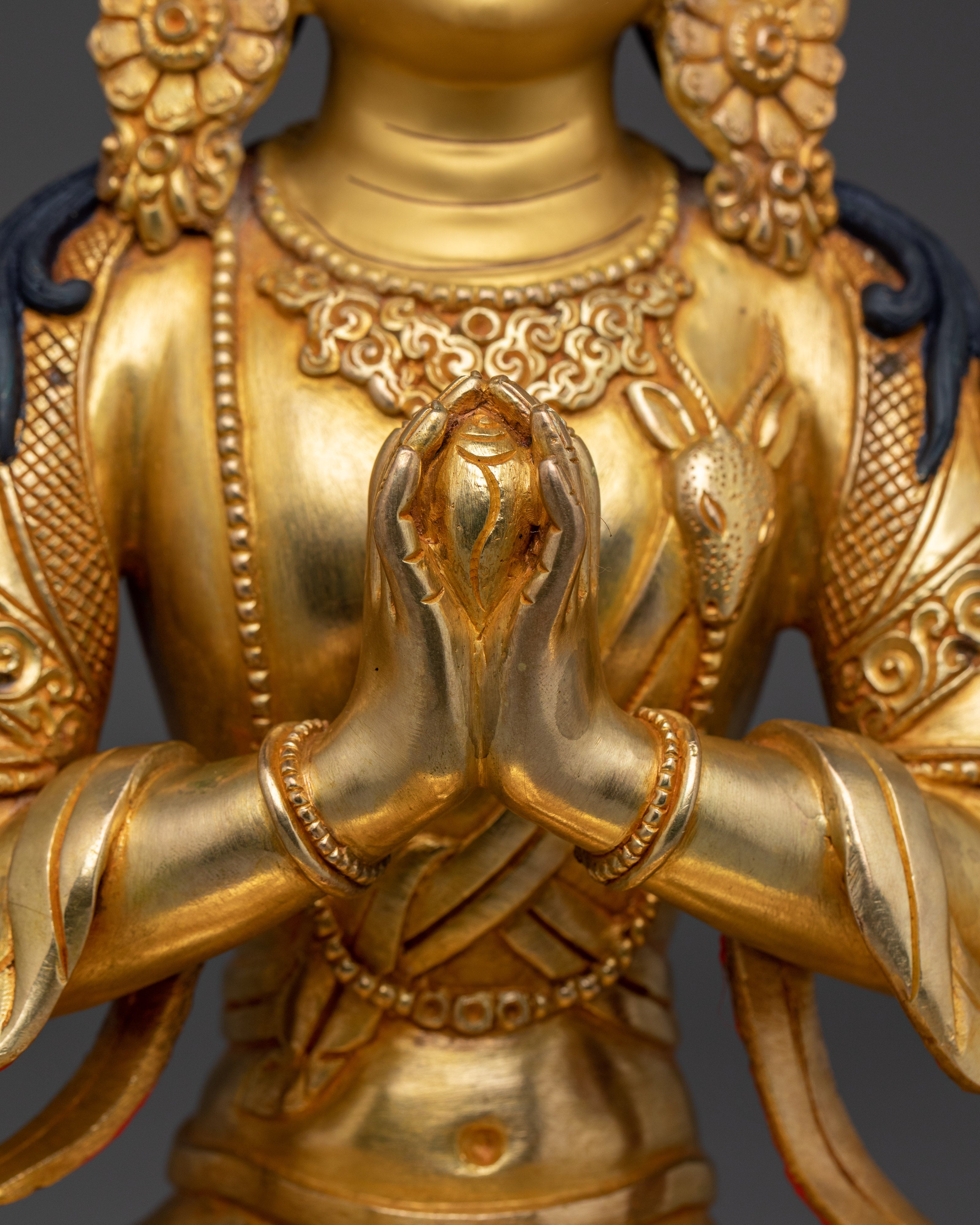 Chenrezig Tibetan Buddhist Deity Sculpture | Emblem of Divine Compassion