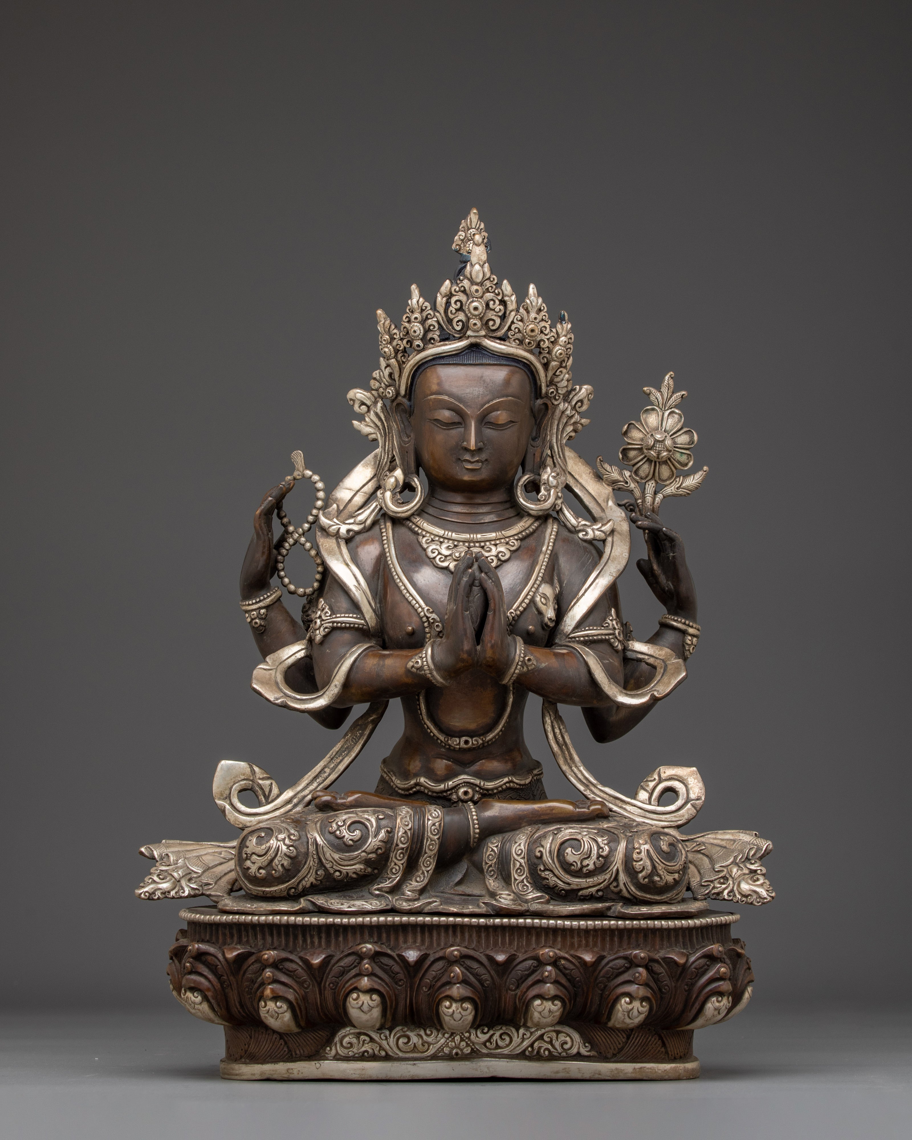 peaceful-deity-chenrezig