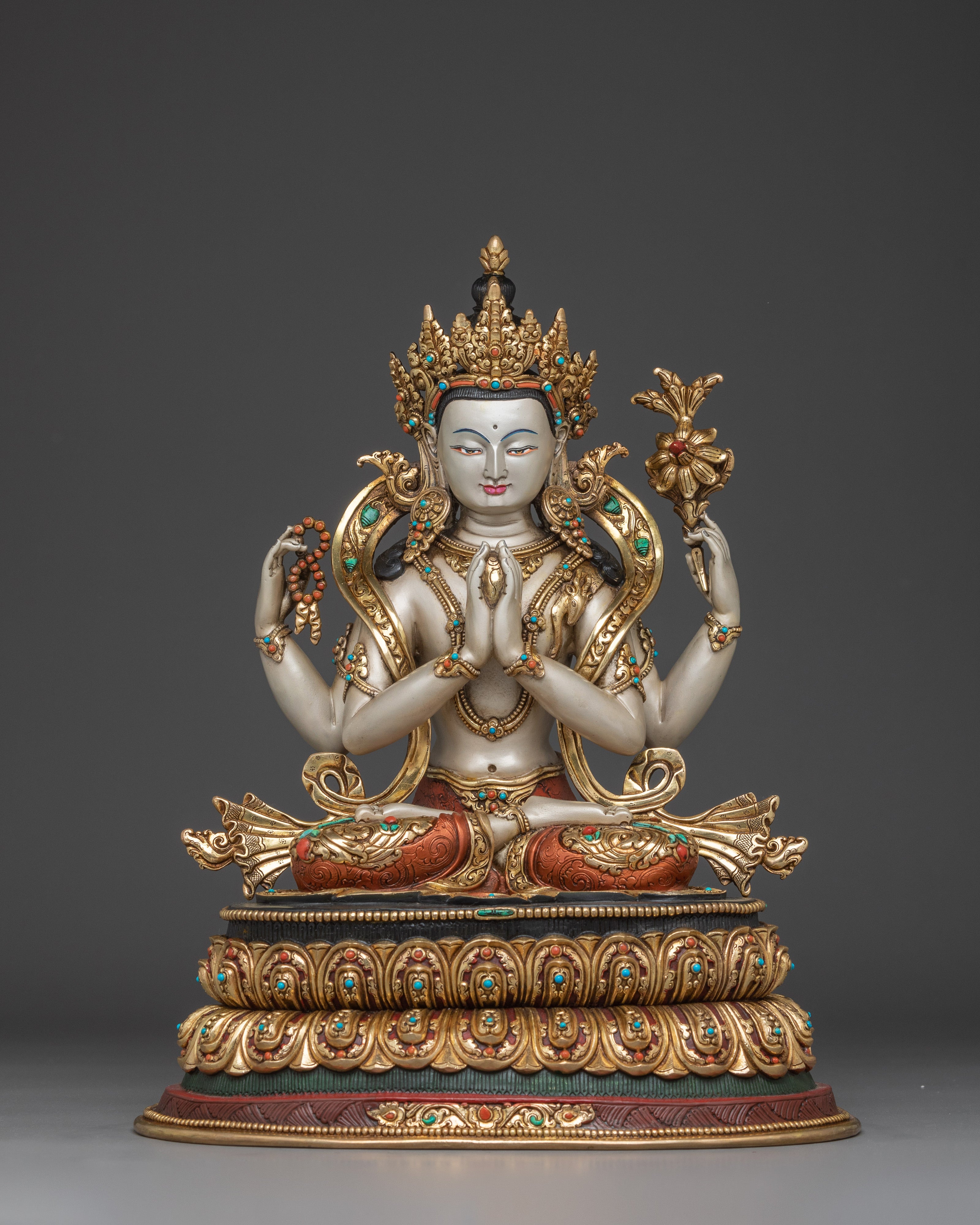 serene-statue-of-chenrezig