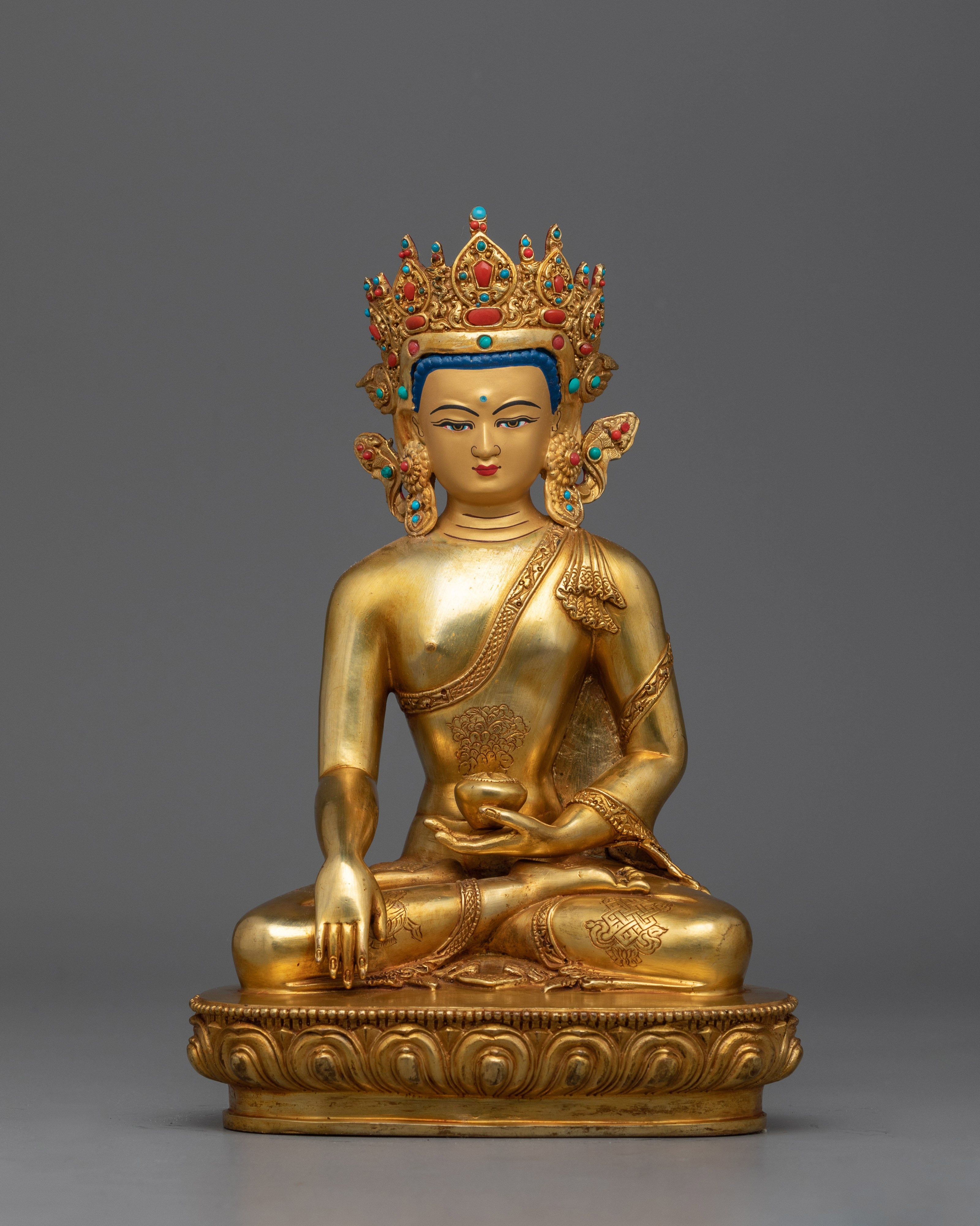 Gold Crown Shakyamuni Buddha Statue