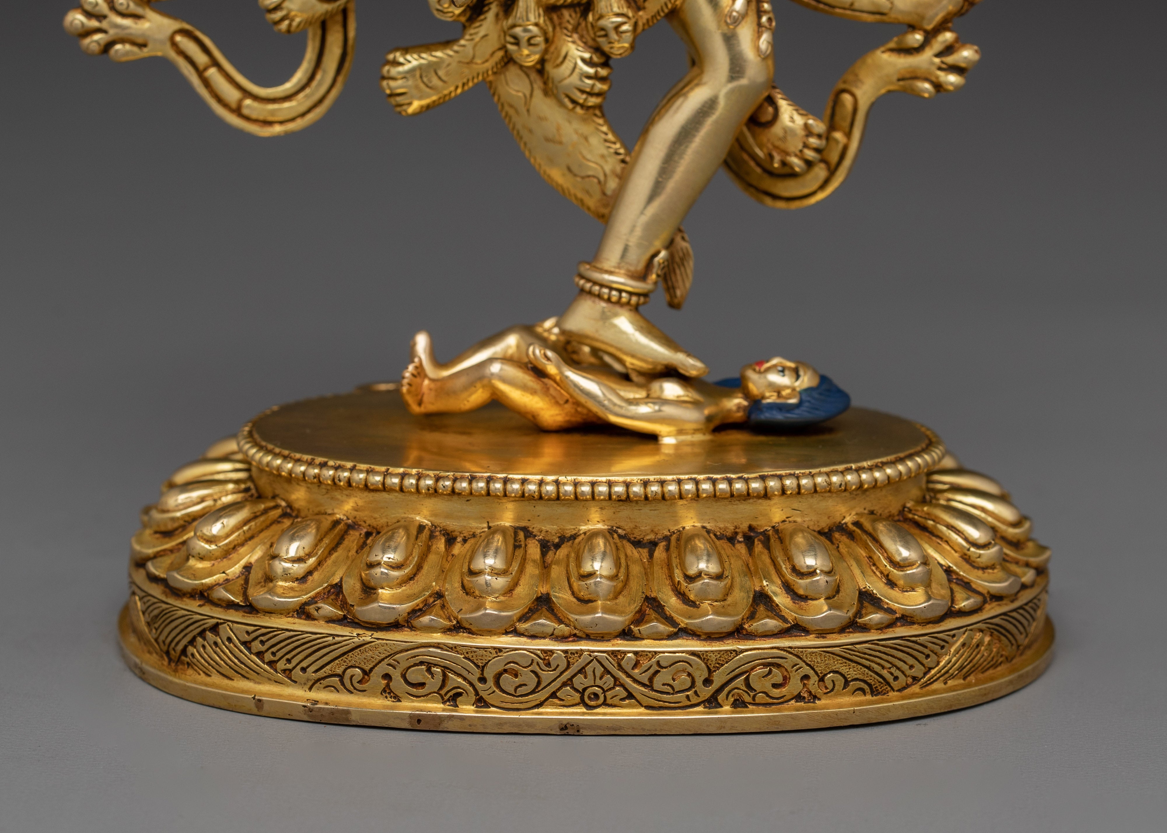 Troma Nagmo Statue: Tibetan Tantric Yogini