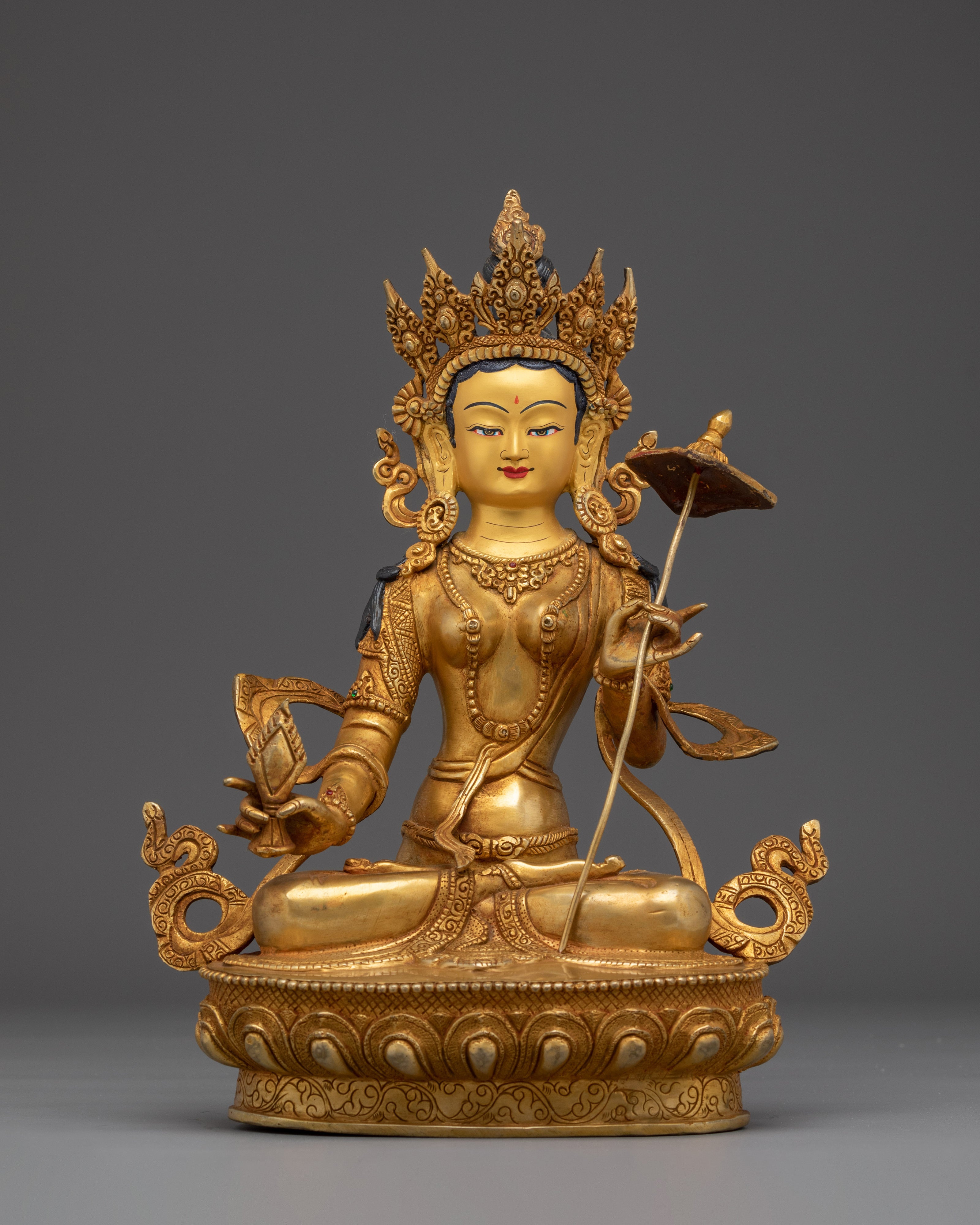 umbrella-deity-dukar-sculpture
