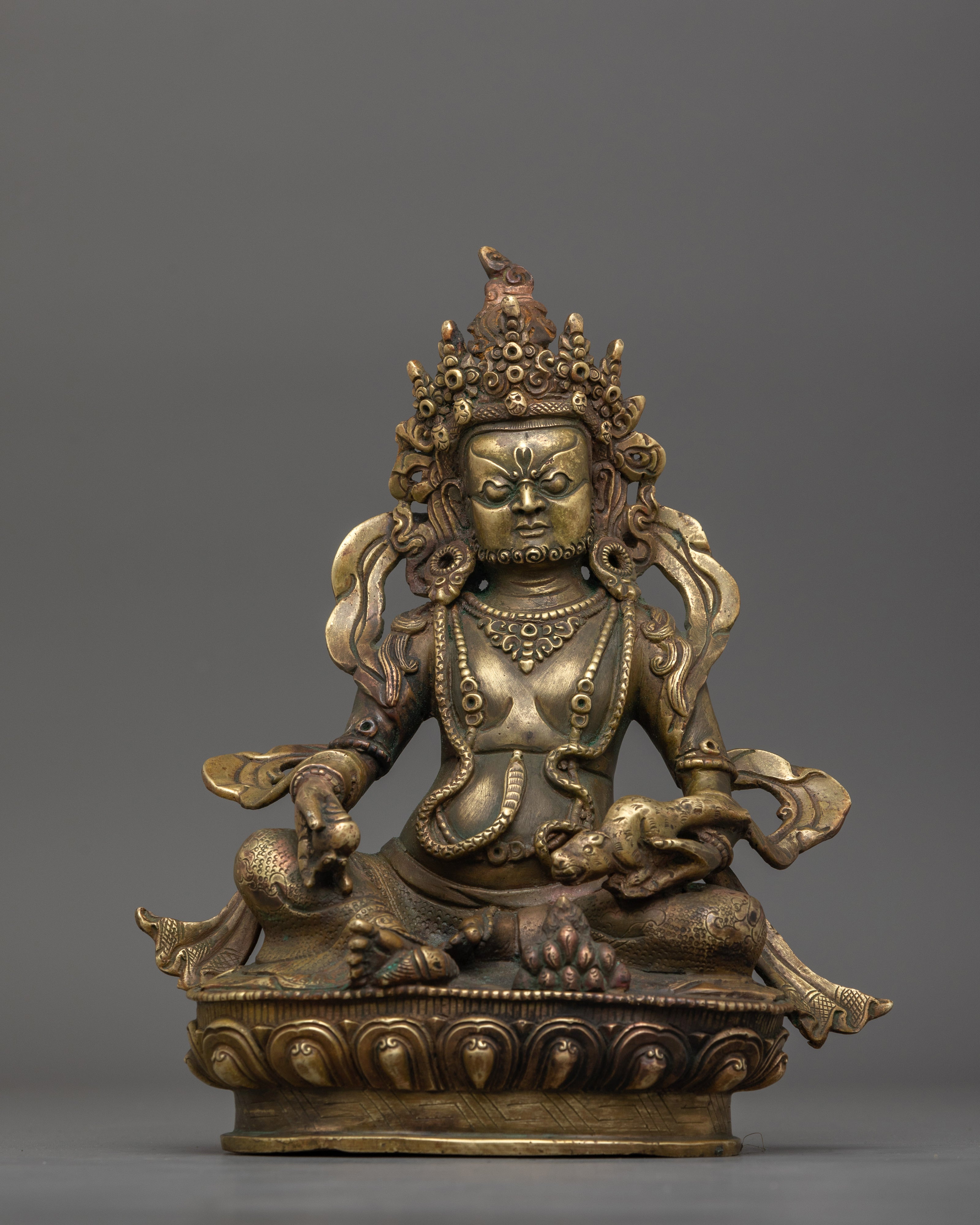 dharma-protector-and-wealth-deity-dzambhala