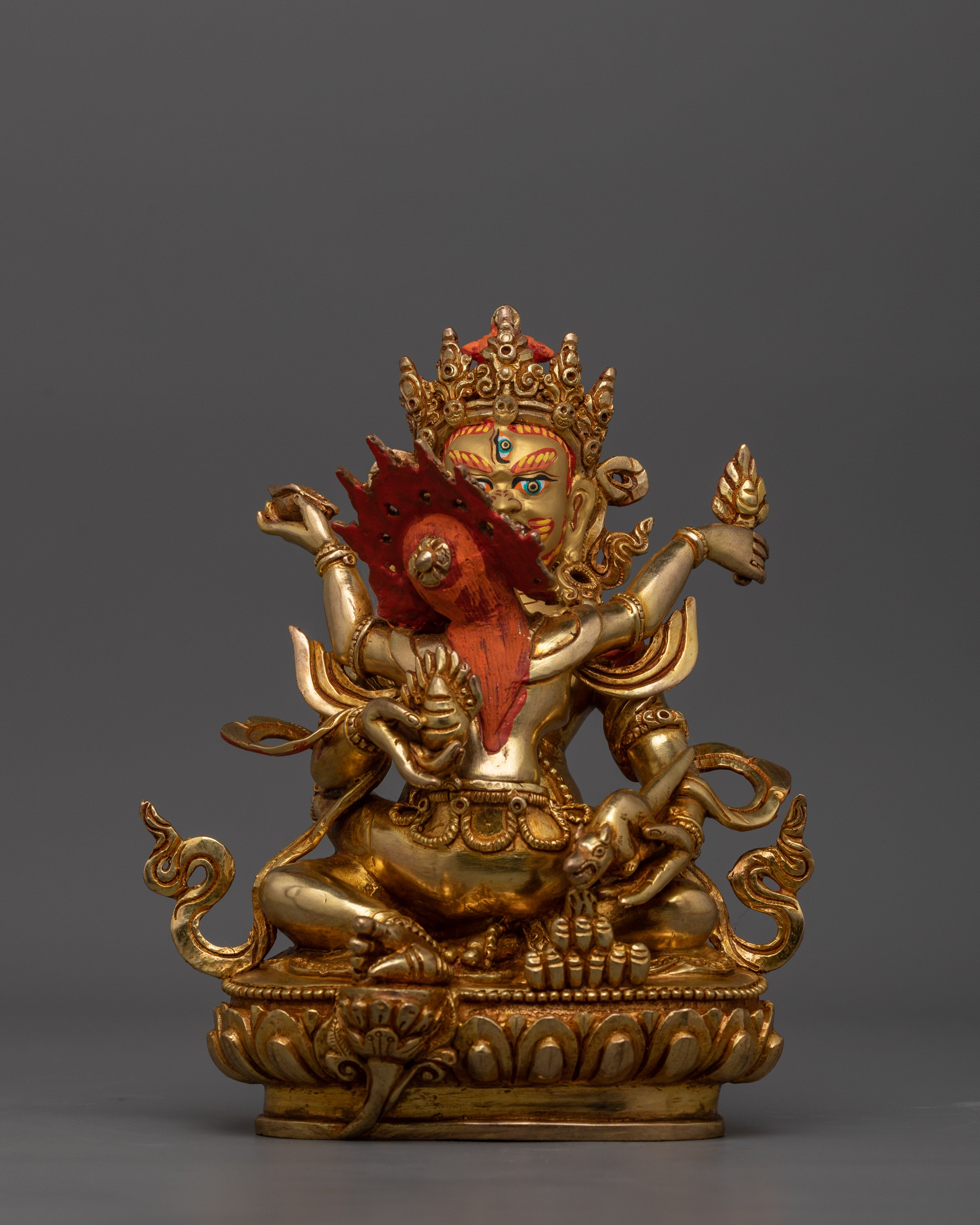 Dzambhala with Consort Statue
