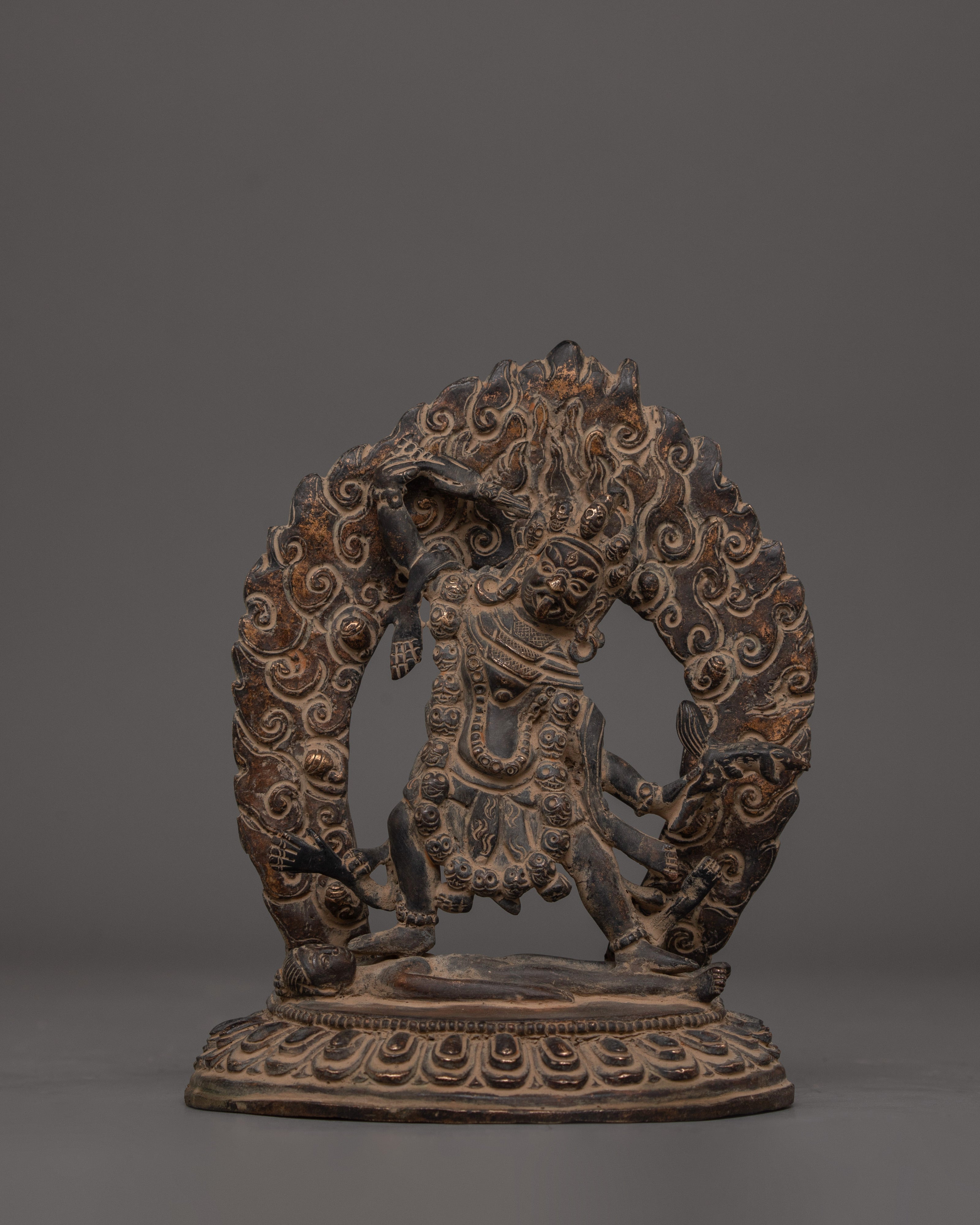 Ekajati Spiritual and Protector Deity of Vajrayana Ekajati Statue | Symbol of