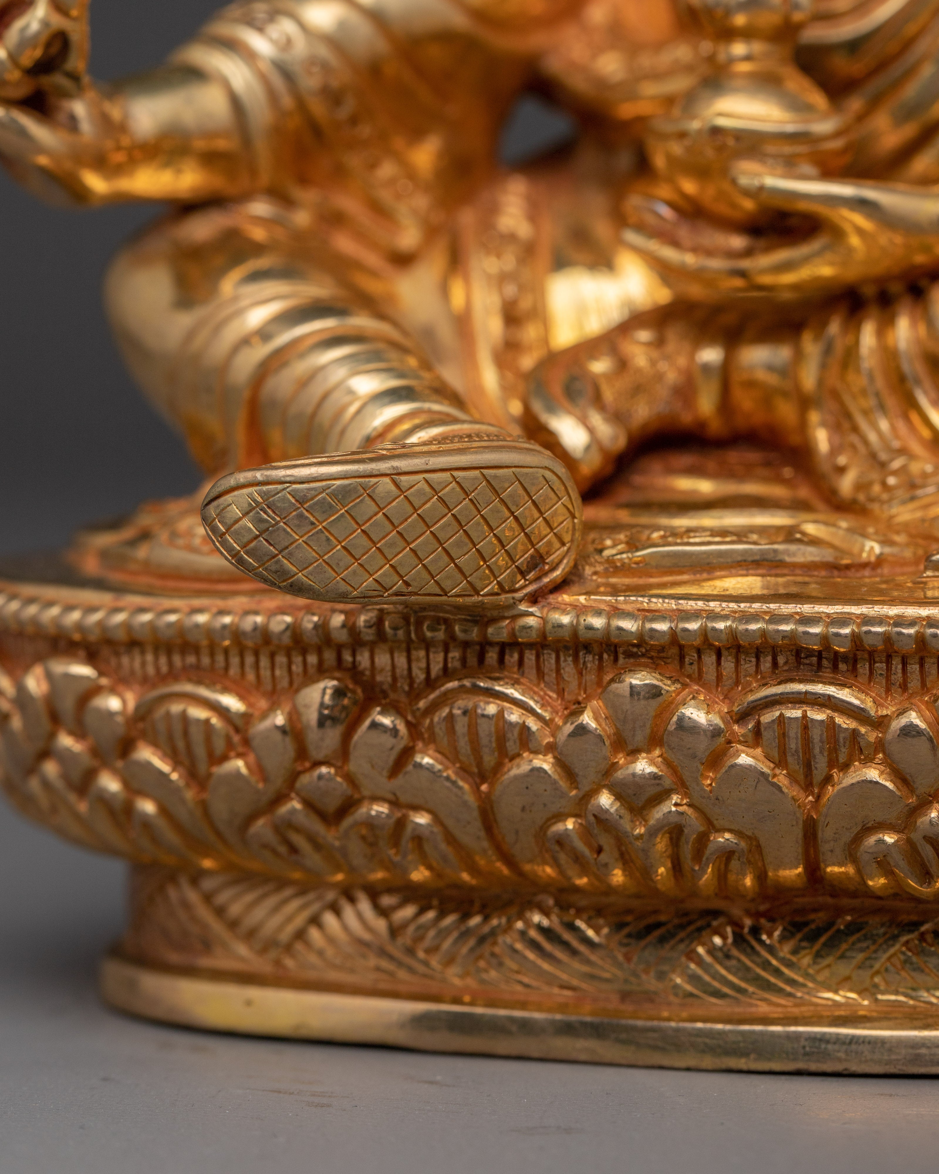 Traditional Tibetan Statue of Guru Rinpoche | The Lotus-Born Master