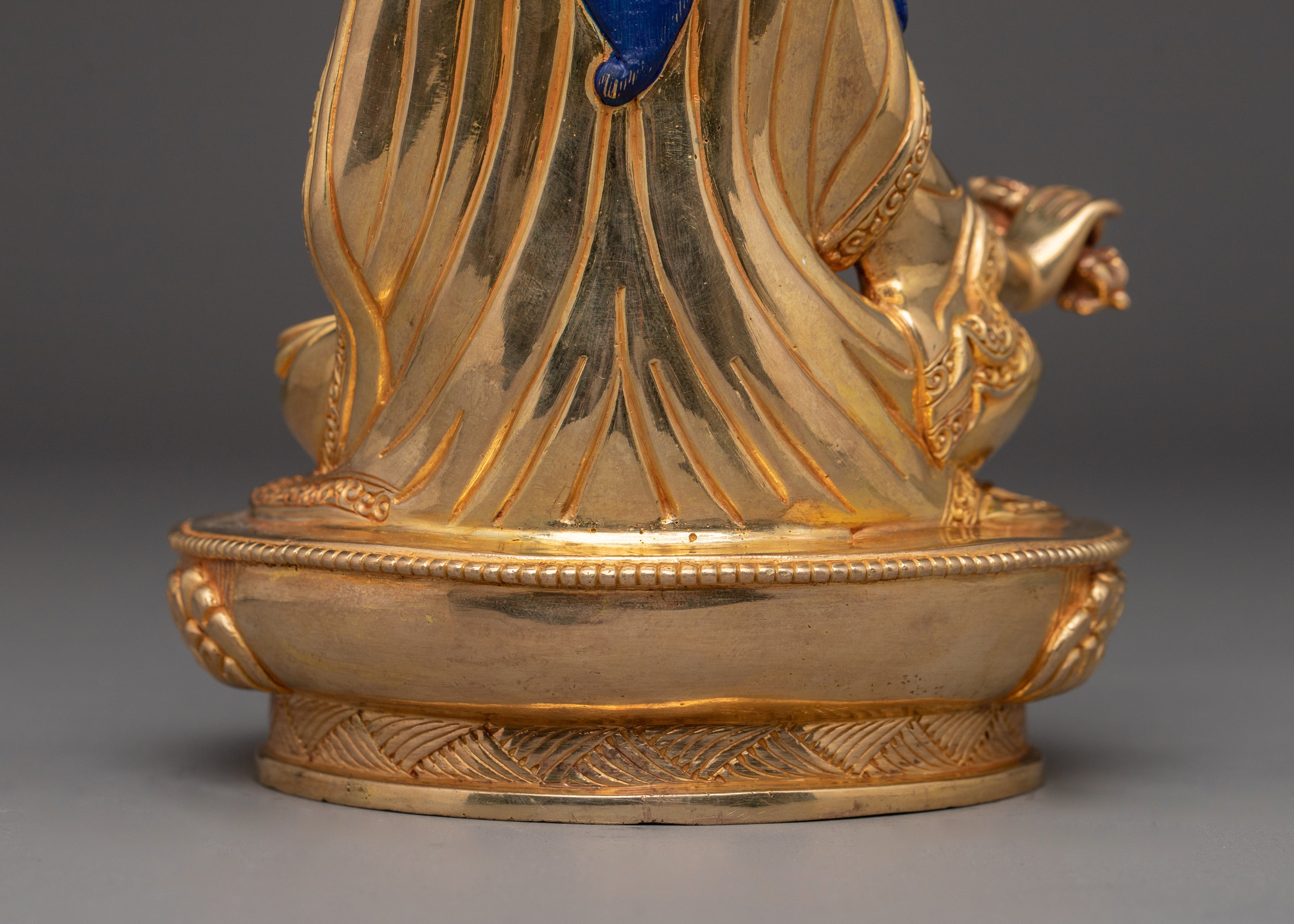 Traditional Tibetan Statue of Guru Rinpoche | The Lotus-Born Master