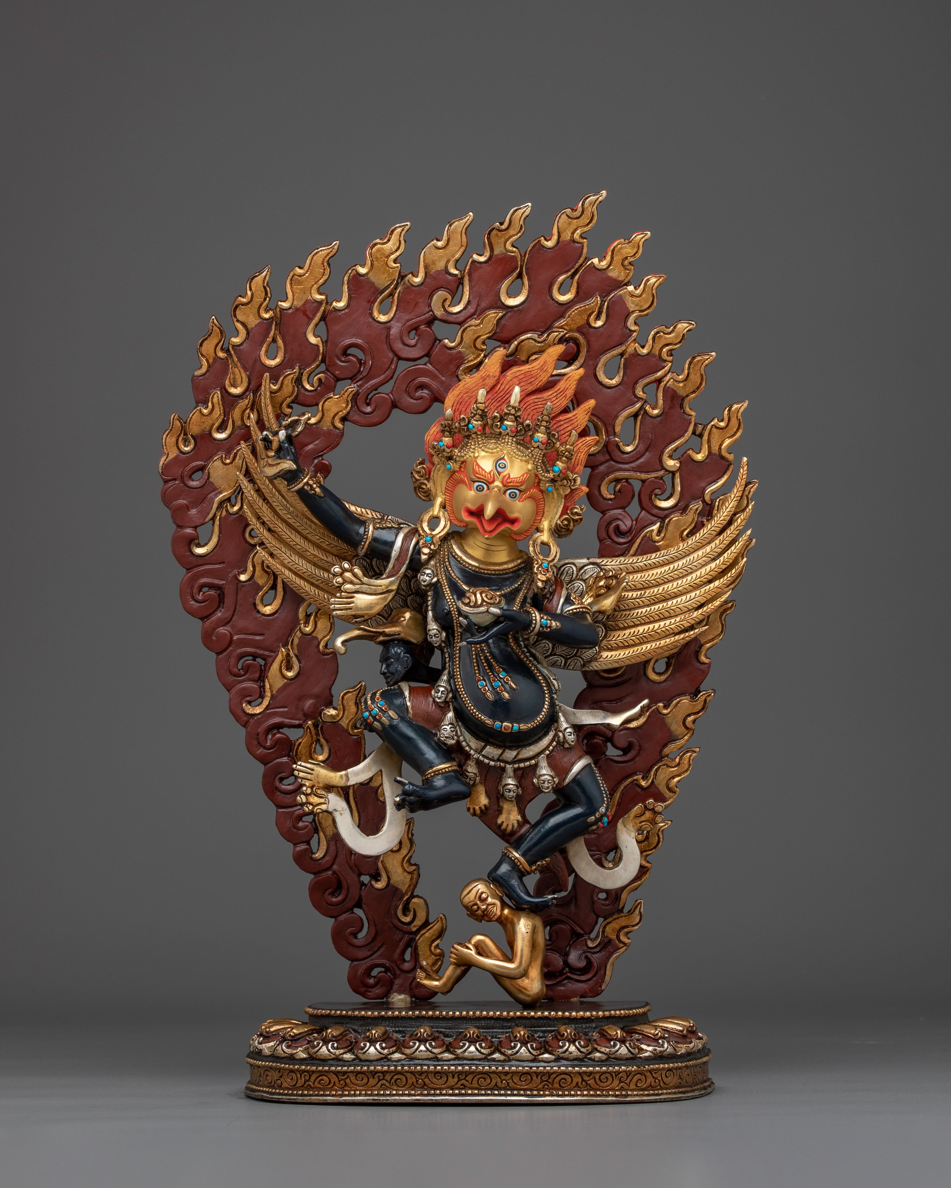 himalayan-mythical-creature-garuda