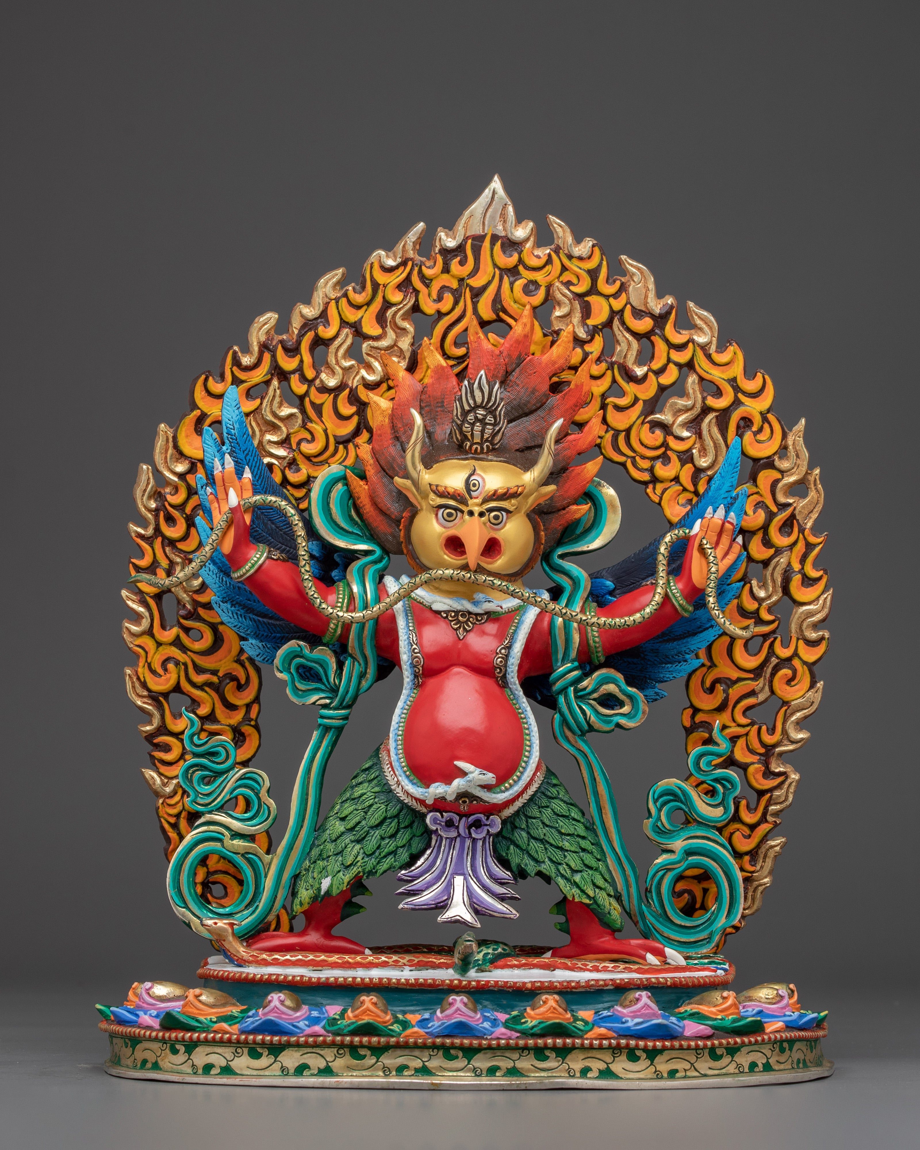 Garuda Statue: Buddhist Protector Deity