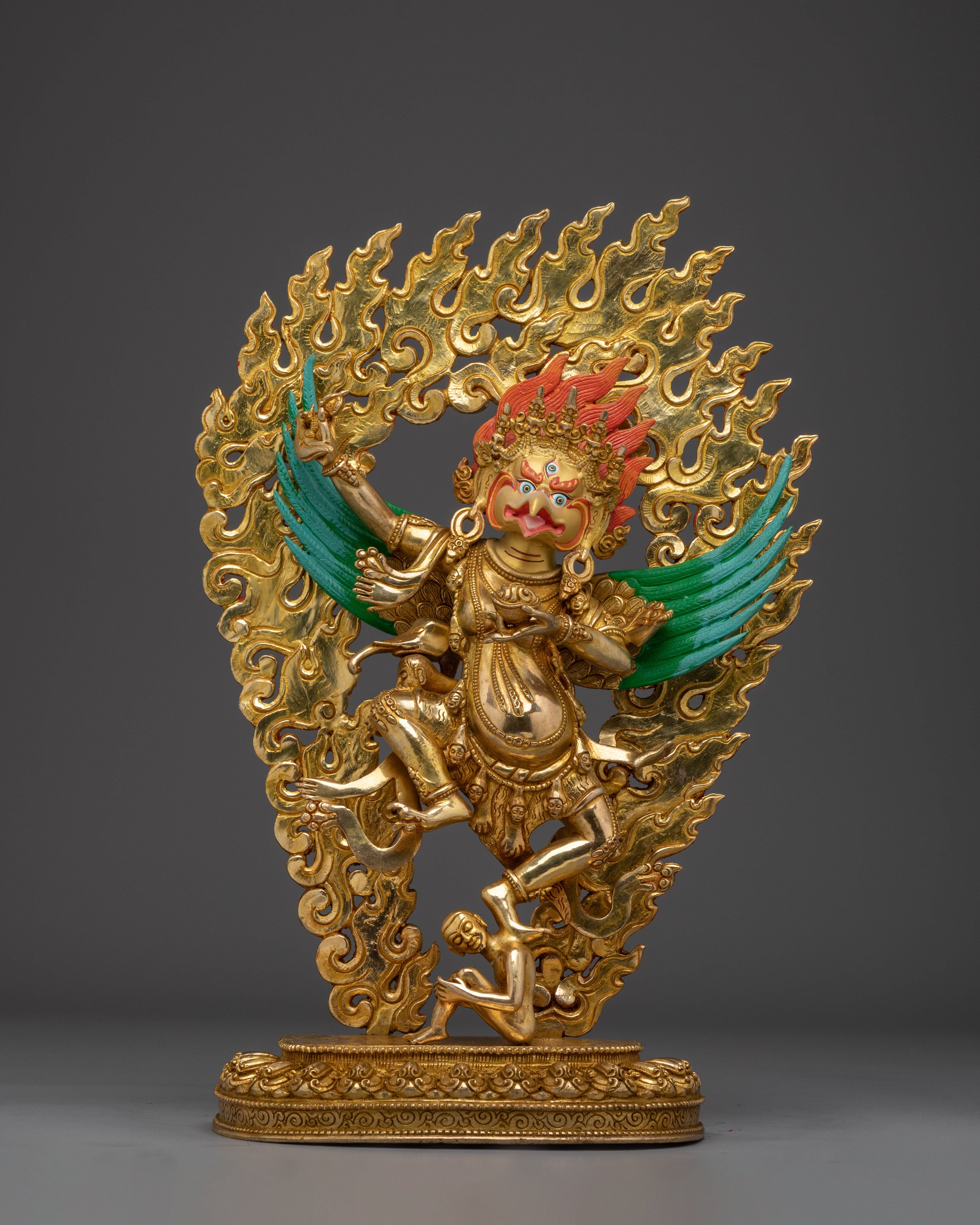 tibetan-garuda-sculpture