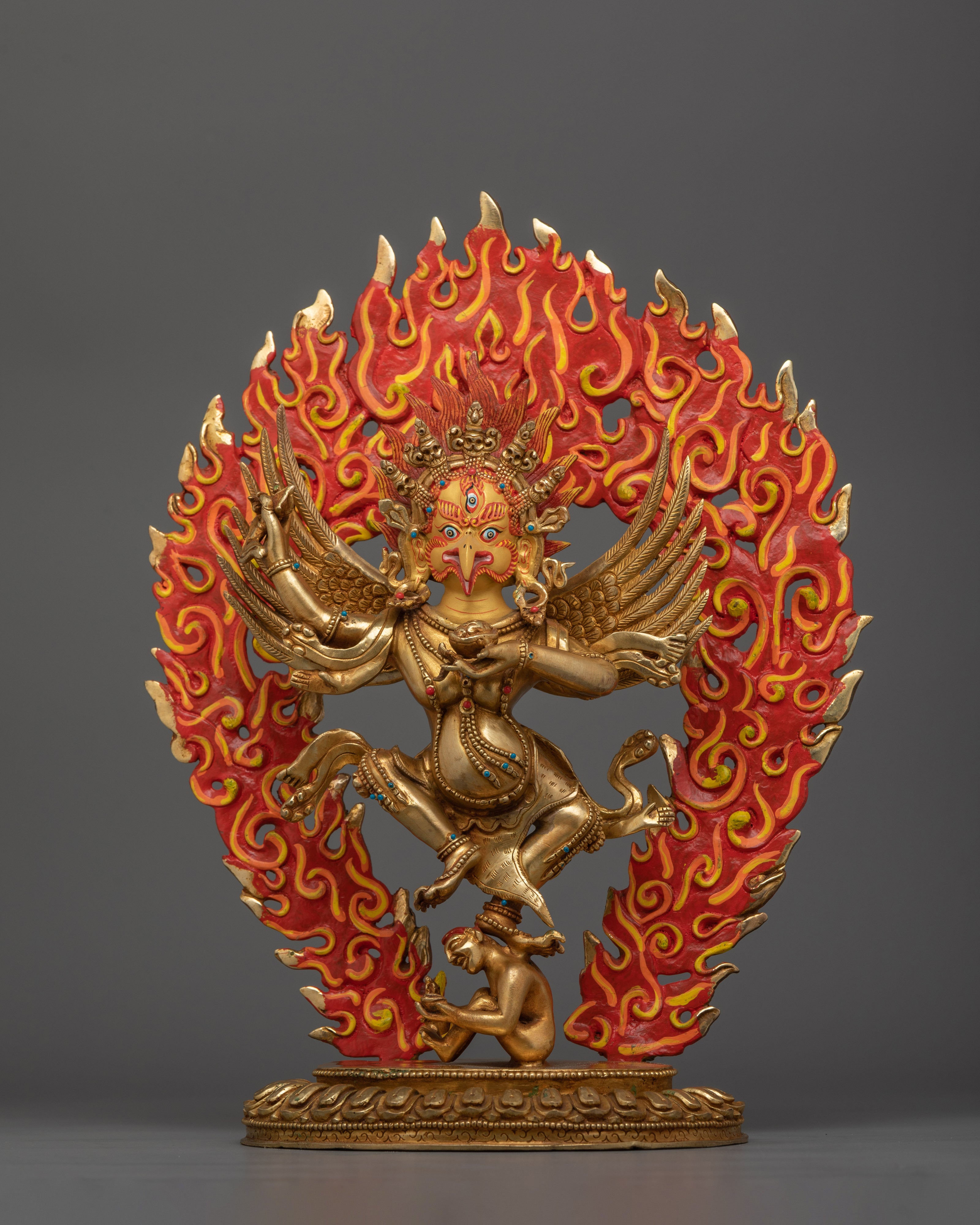garuda-sculpture