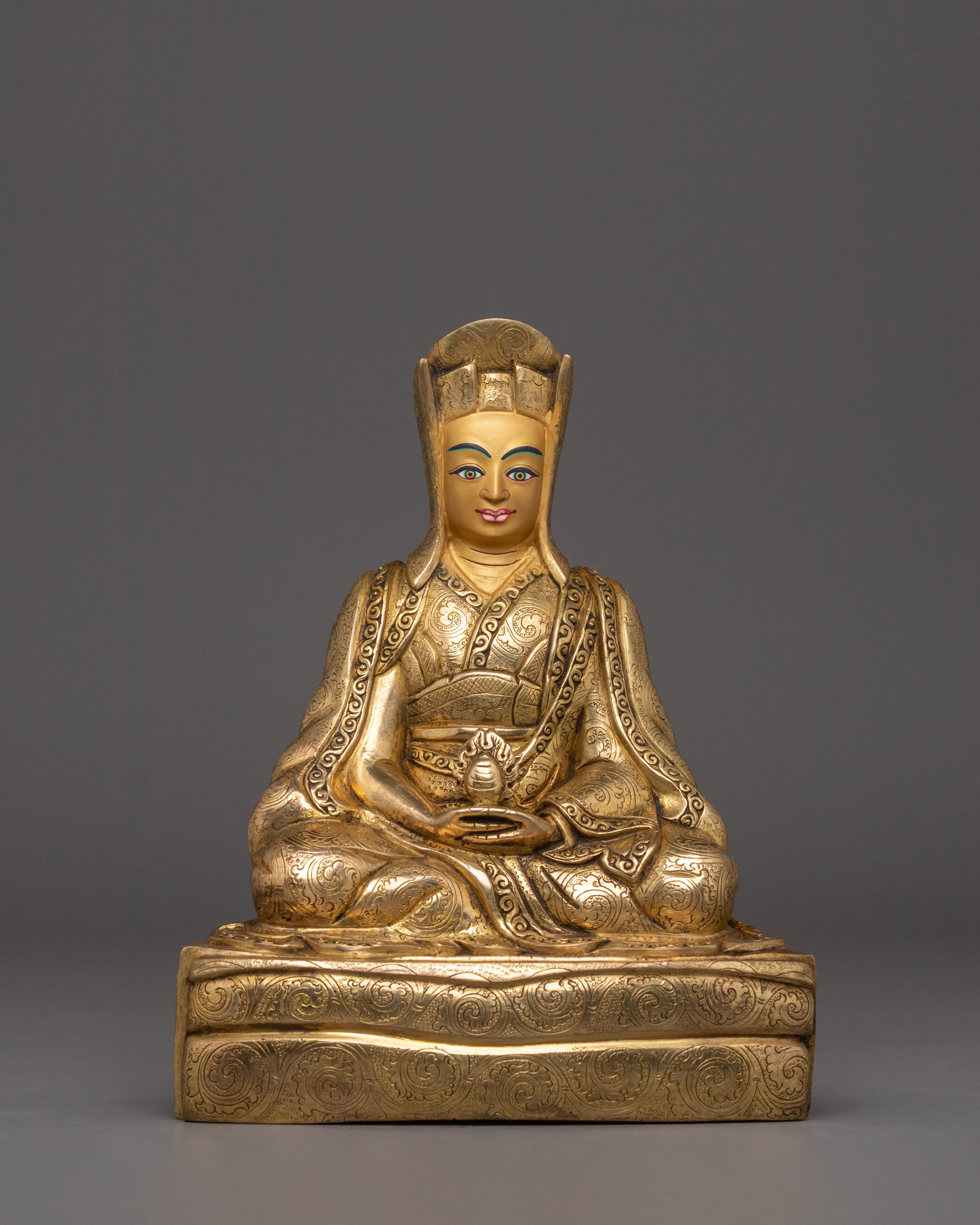 buddhist-master-gampopa-statue