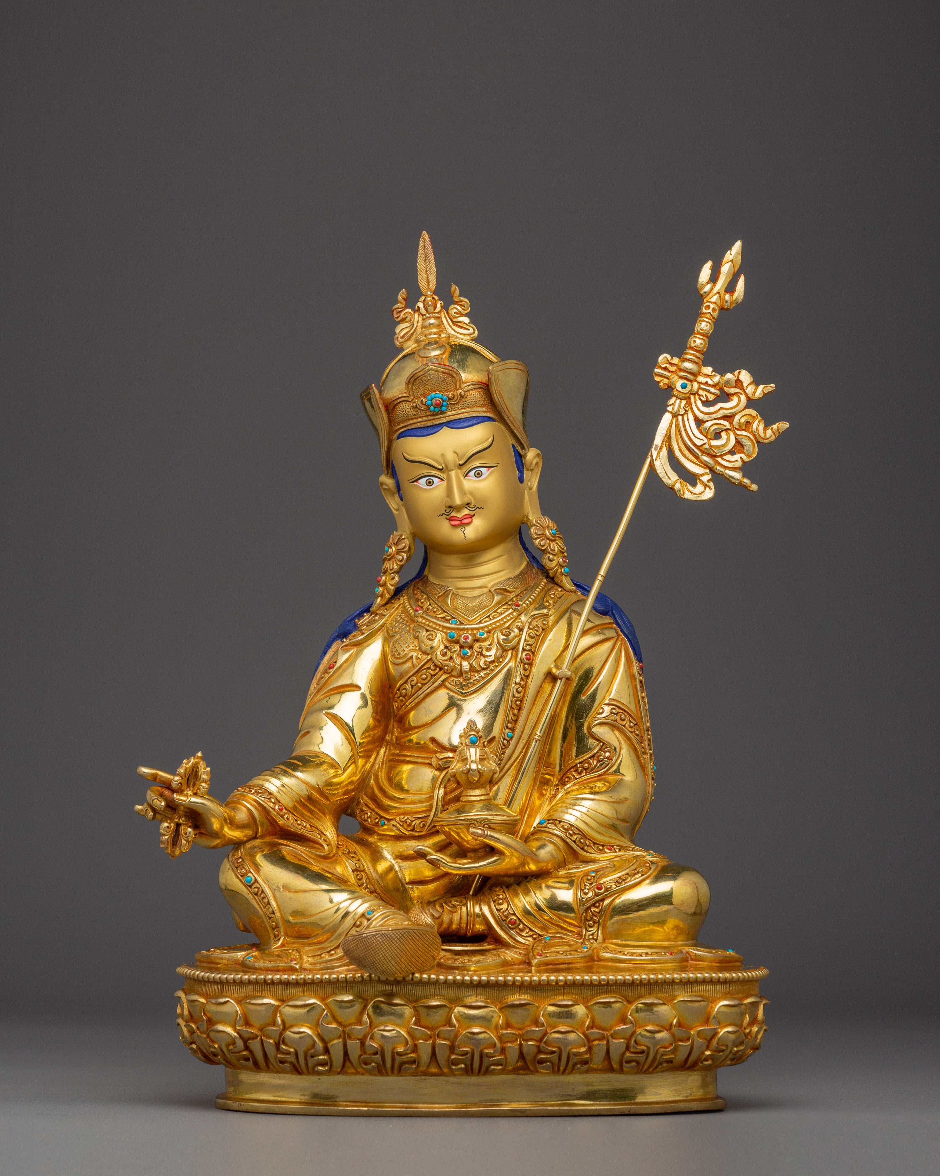Guru Rinpoche Statue for Meditation and Spiritual Practice