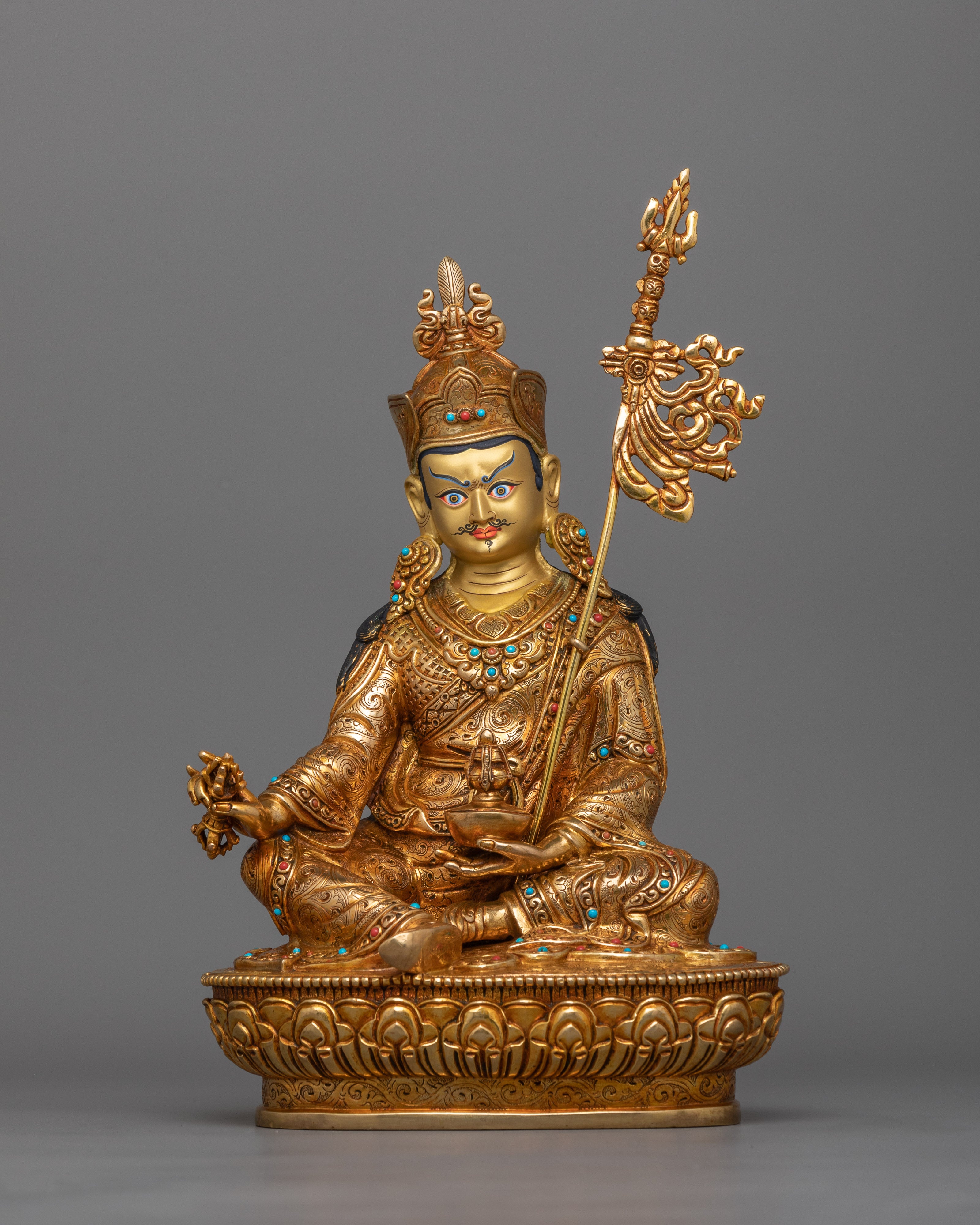 guru-rinpoche-tantric-master-figurine