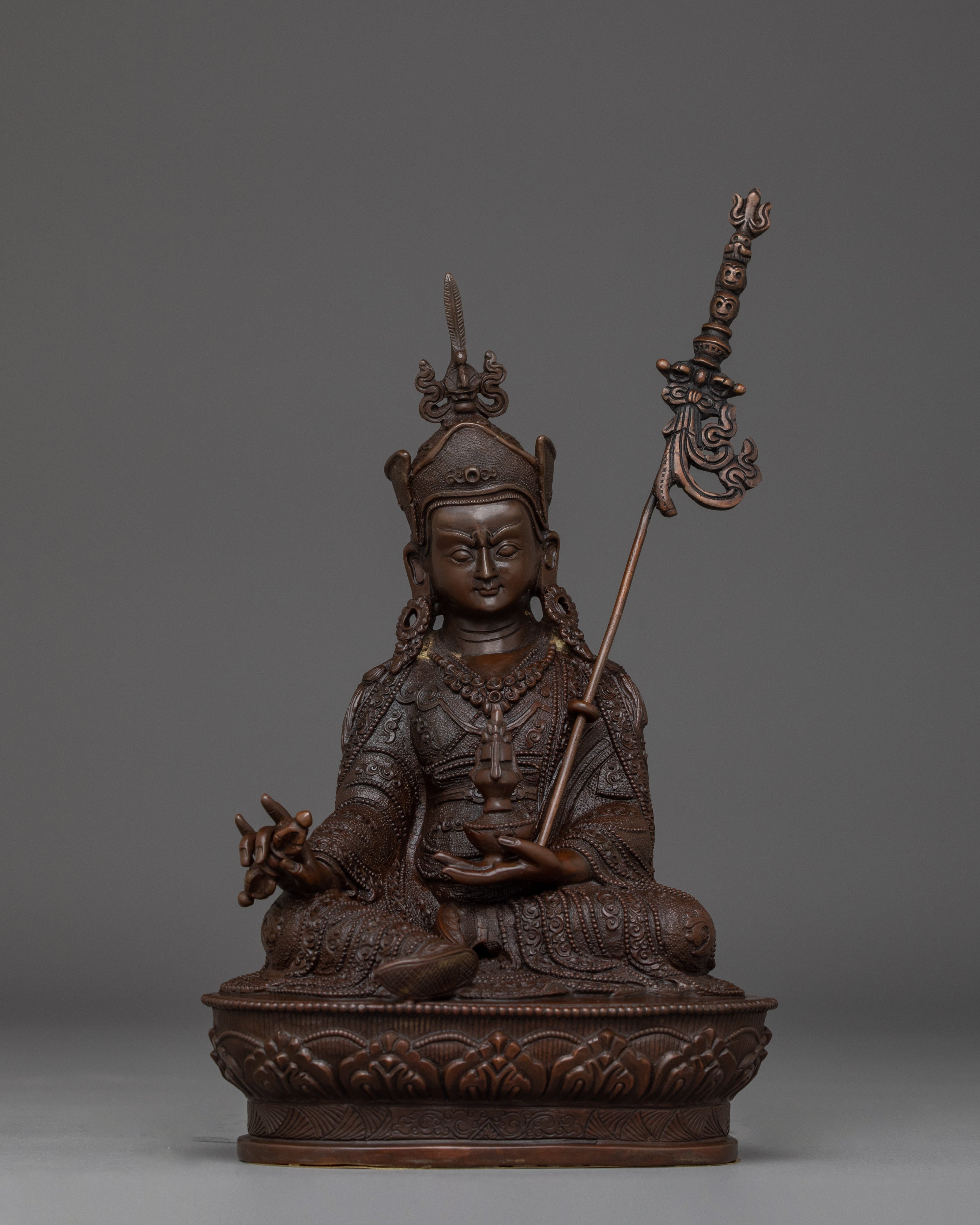 oxidized-guru-rinpoche-spiritual-statue