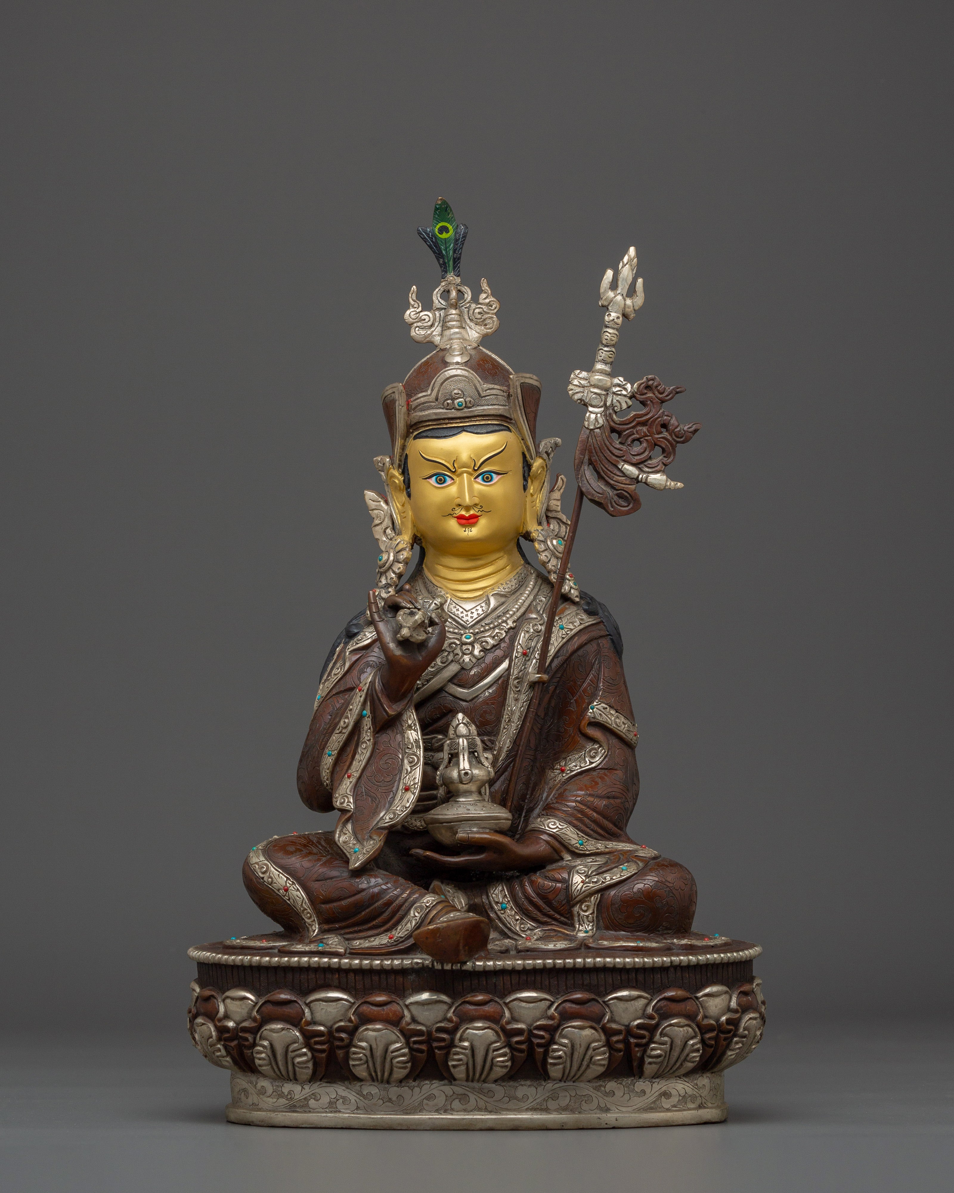 Master Guru Rinpoche Golden Art