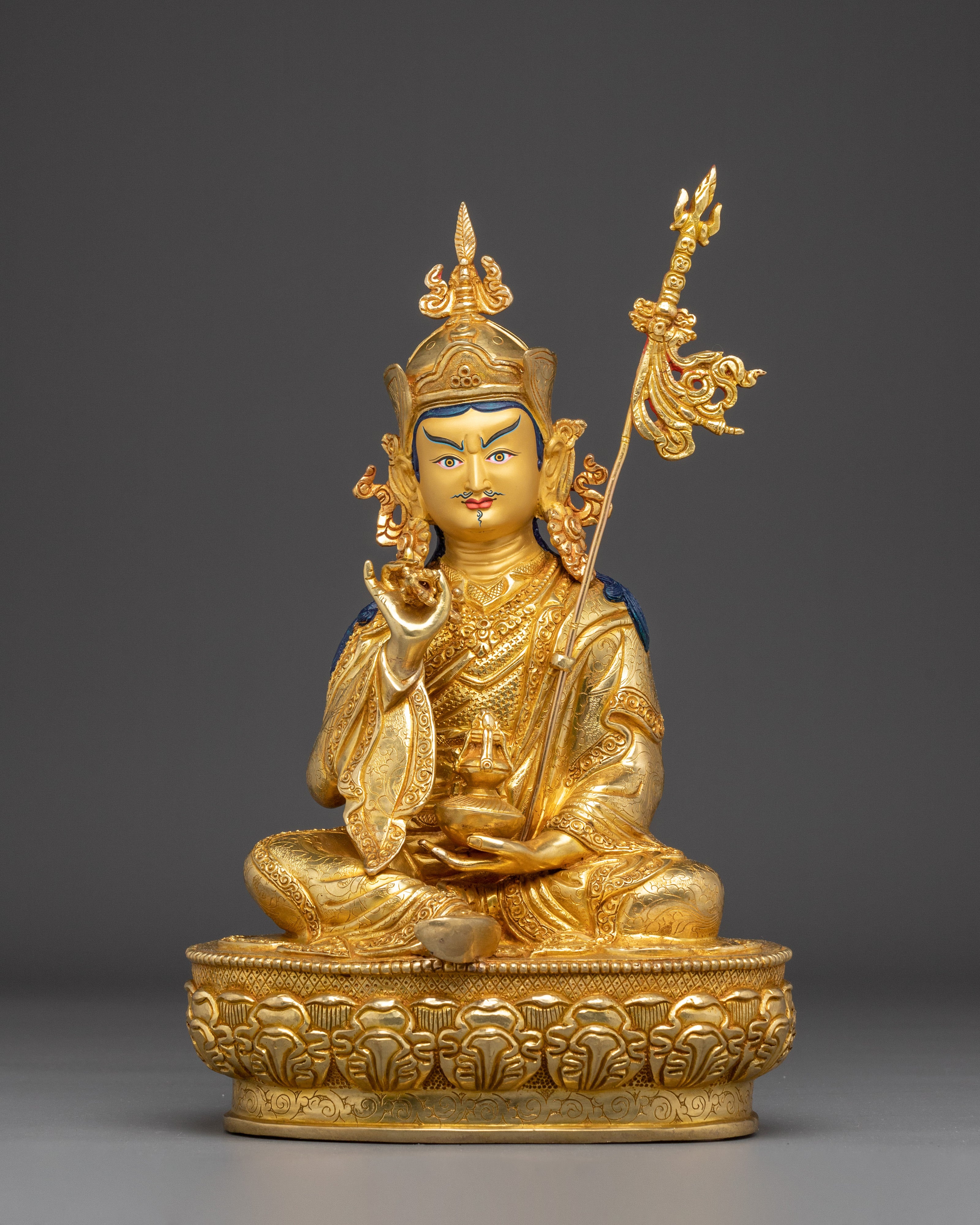 Guru Tsokye Dorje Statue: Peaceful Form of Guru Rinpoche