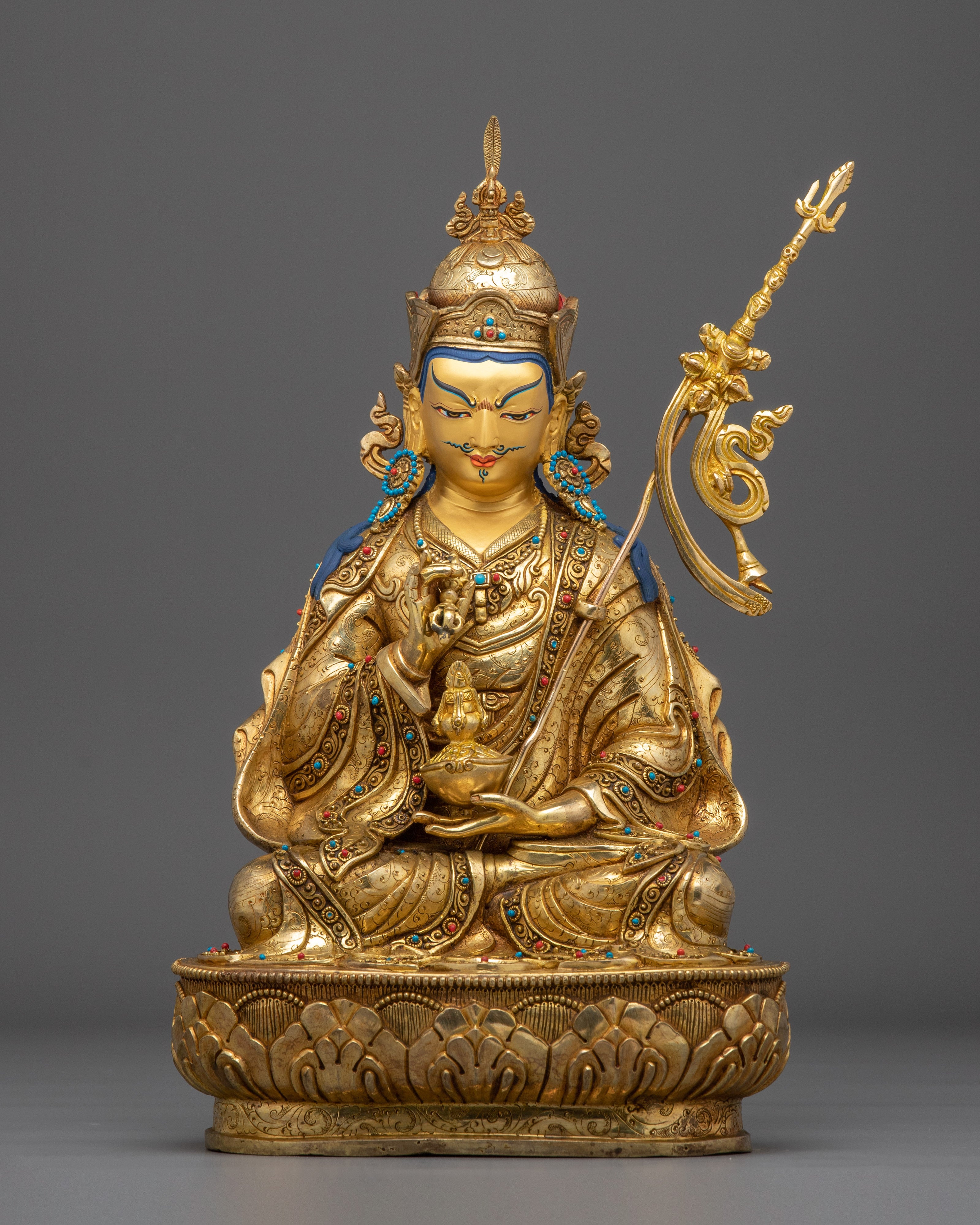 Guru Tsokye Dorje Art: Peaceful Form of Guru Rinpoche