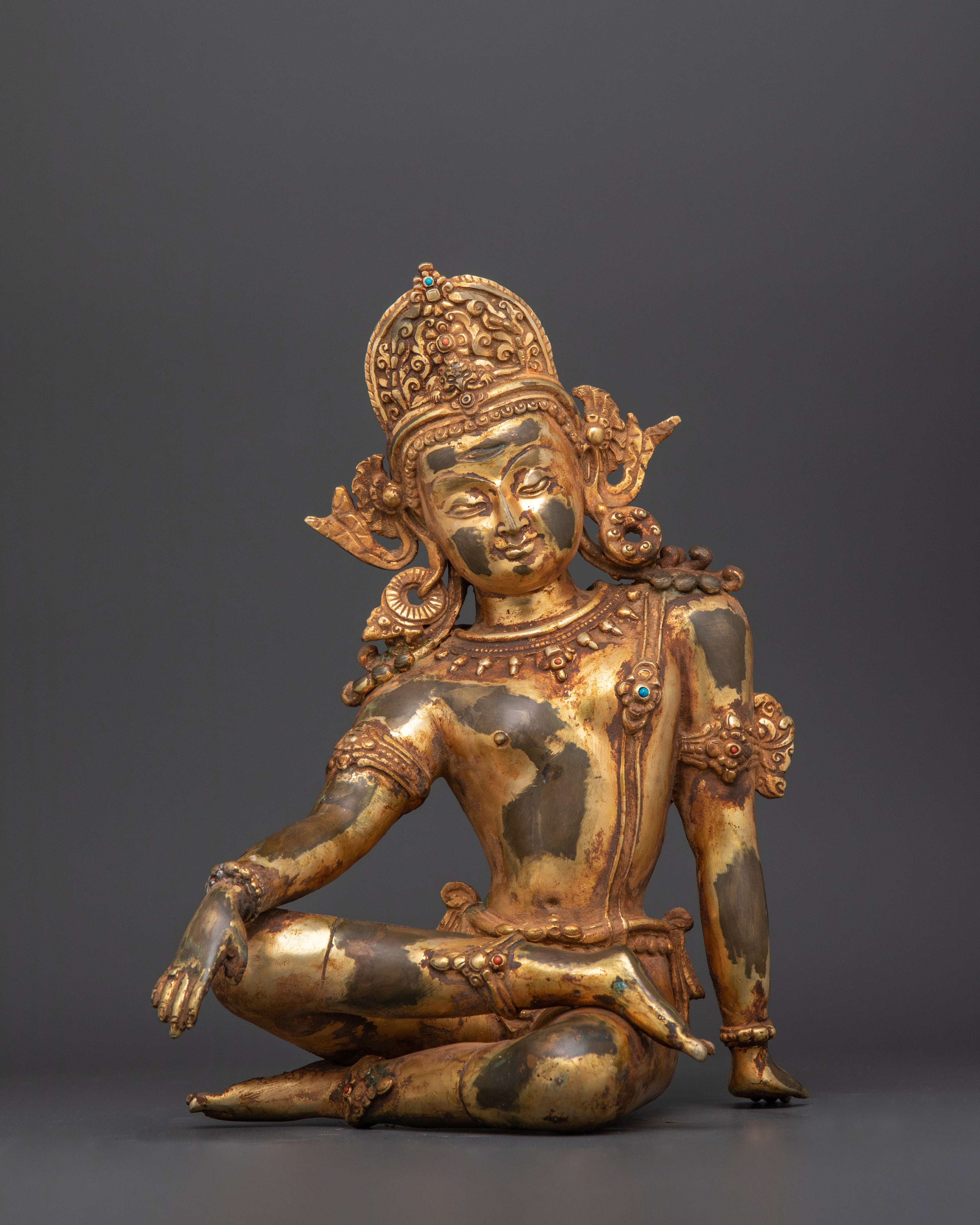 Figurine Indra couleur or, statue de dieu hindou, figure Figurine Indra couleur or, statue de dieu hindou, figure