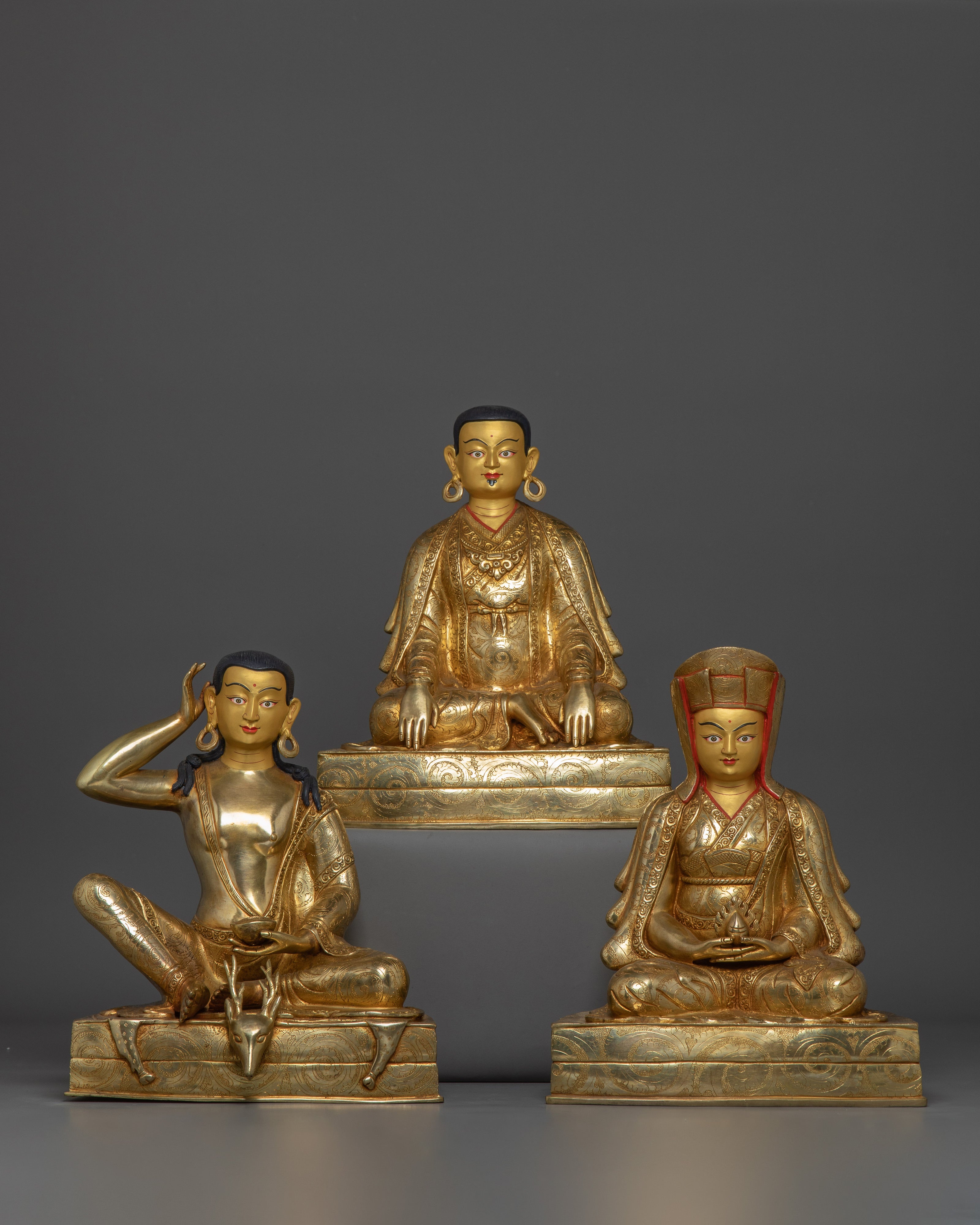 kagyu-master-set-statue