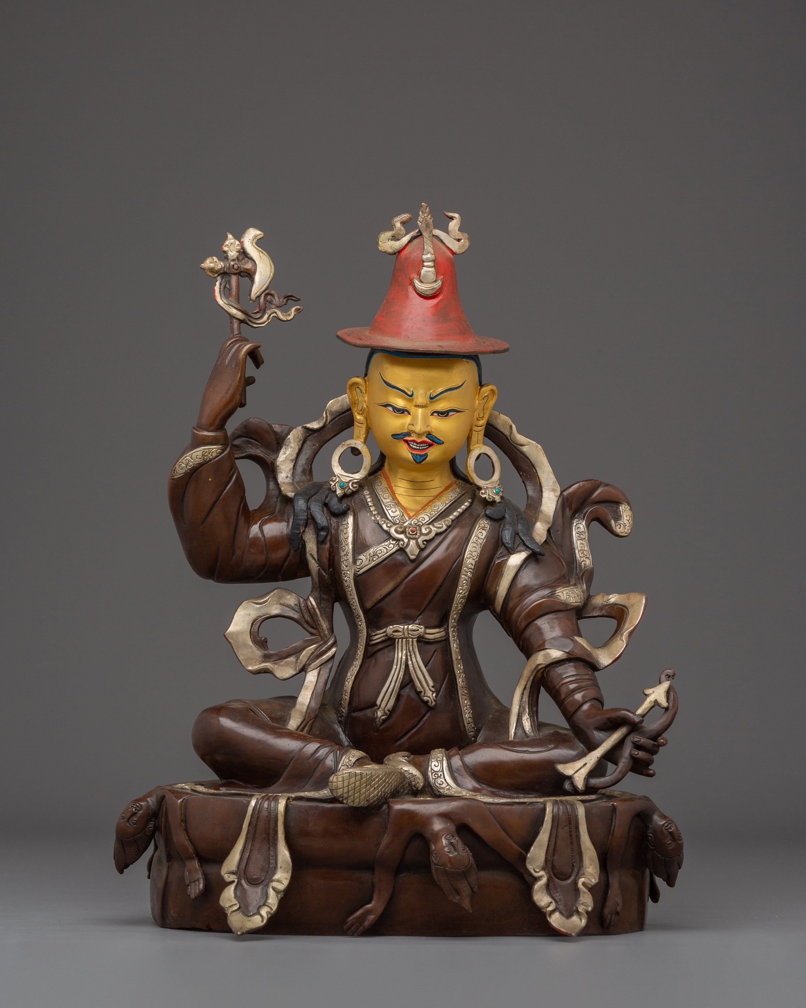 Legendary King Gesar Statue