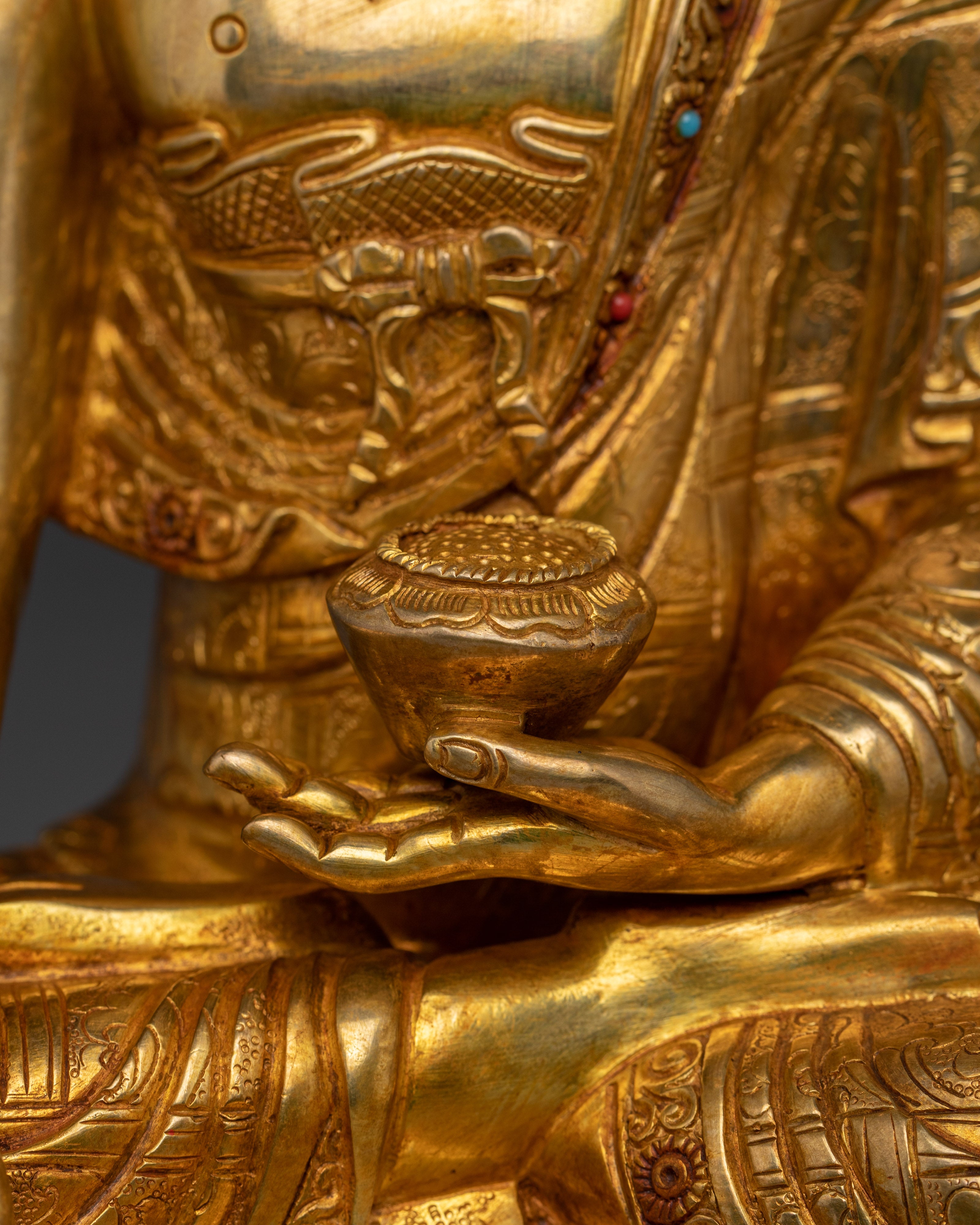 Shakyamuni Buddha Sacred Figure | Gautama Buddha - Founder of Buddhism