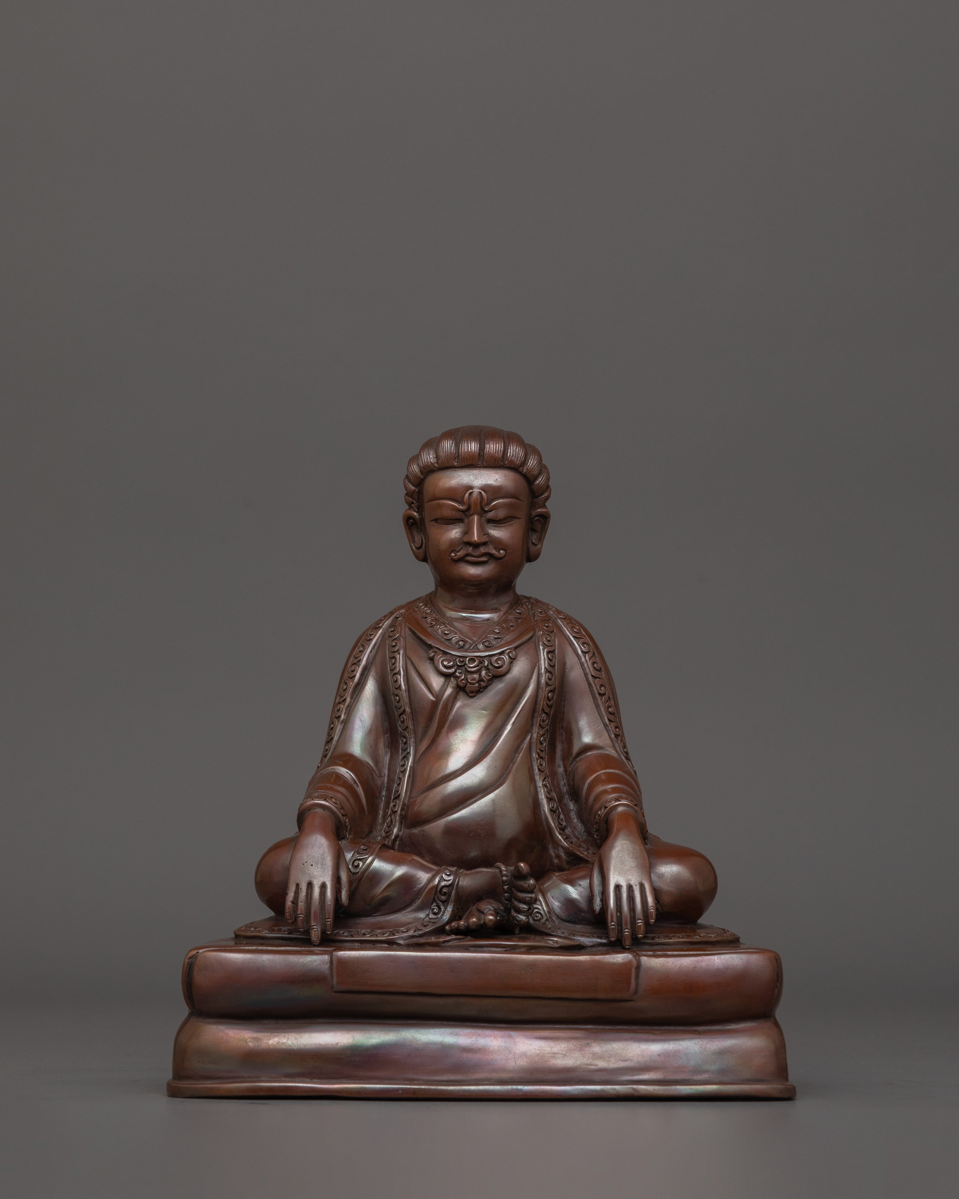 handmade-statue-of-marpha