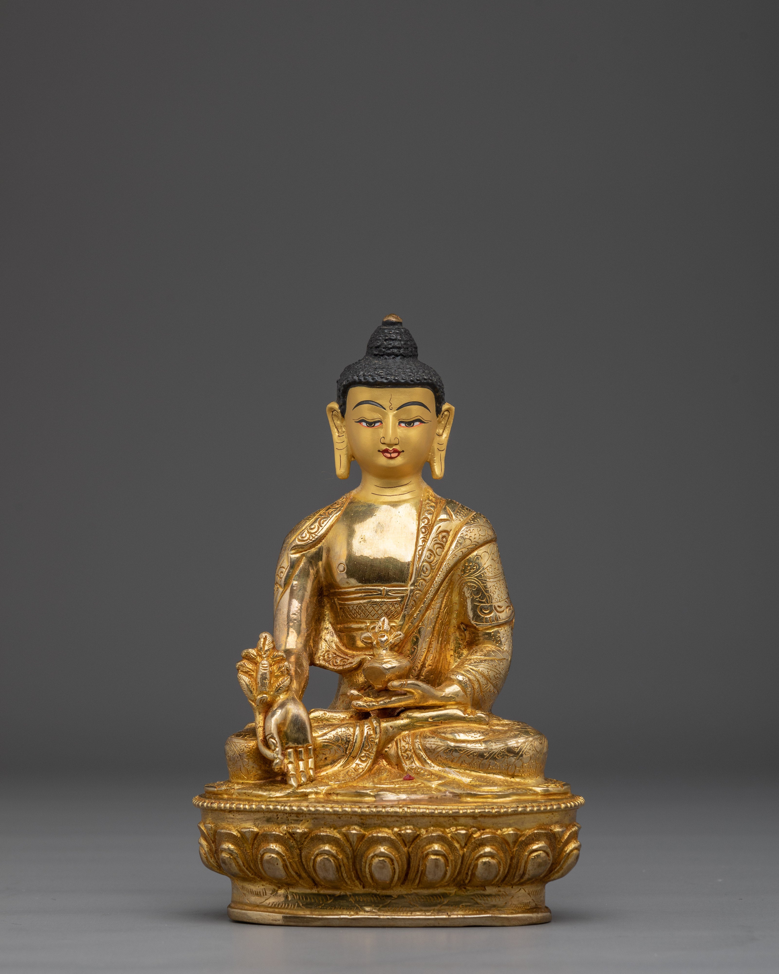 Statue of Supreme Healer Medicine Buddha |