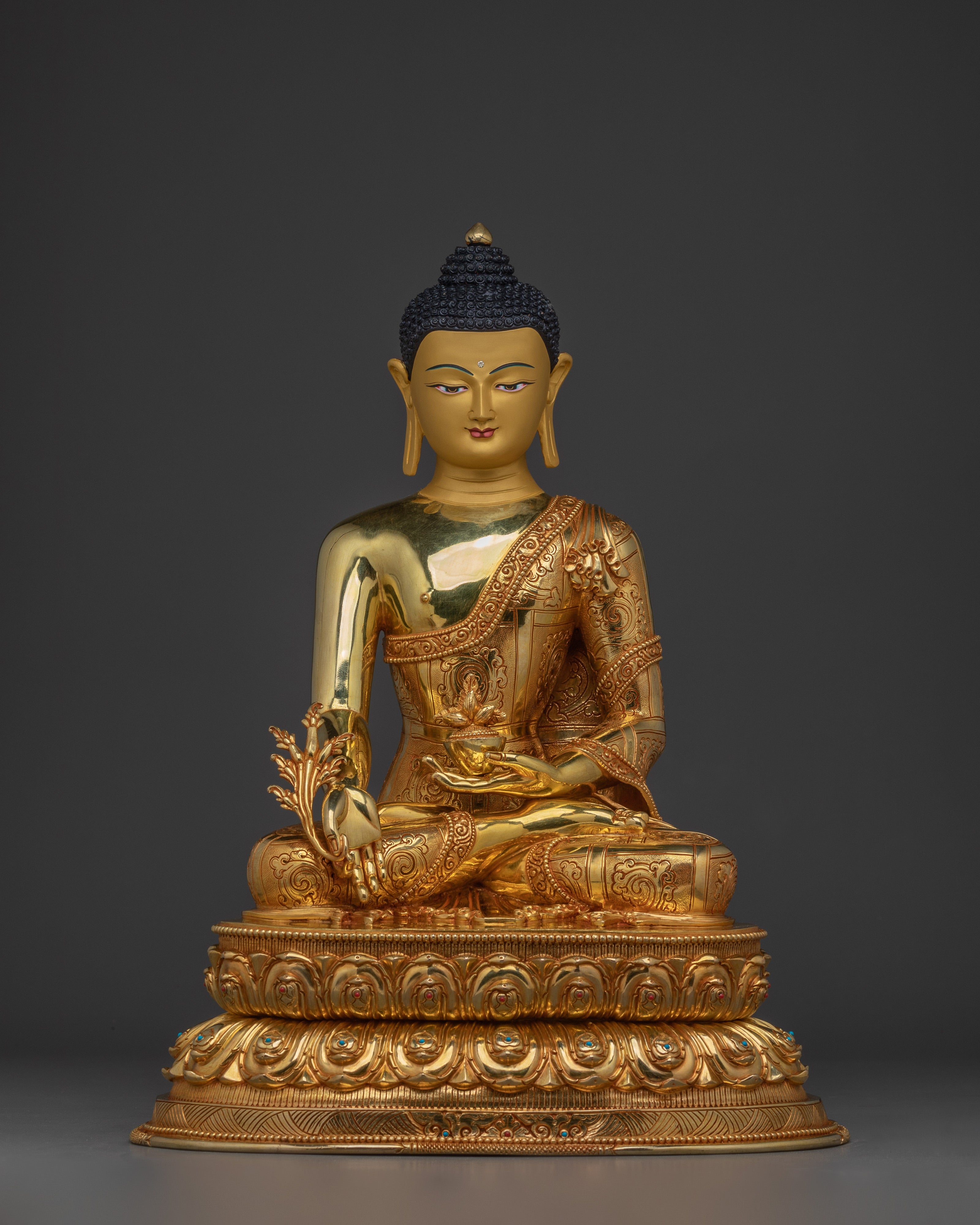 statue-of-healing-medicine-buddha