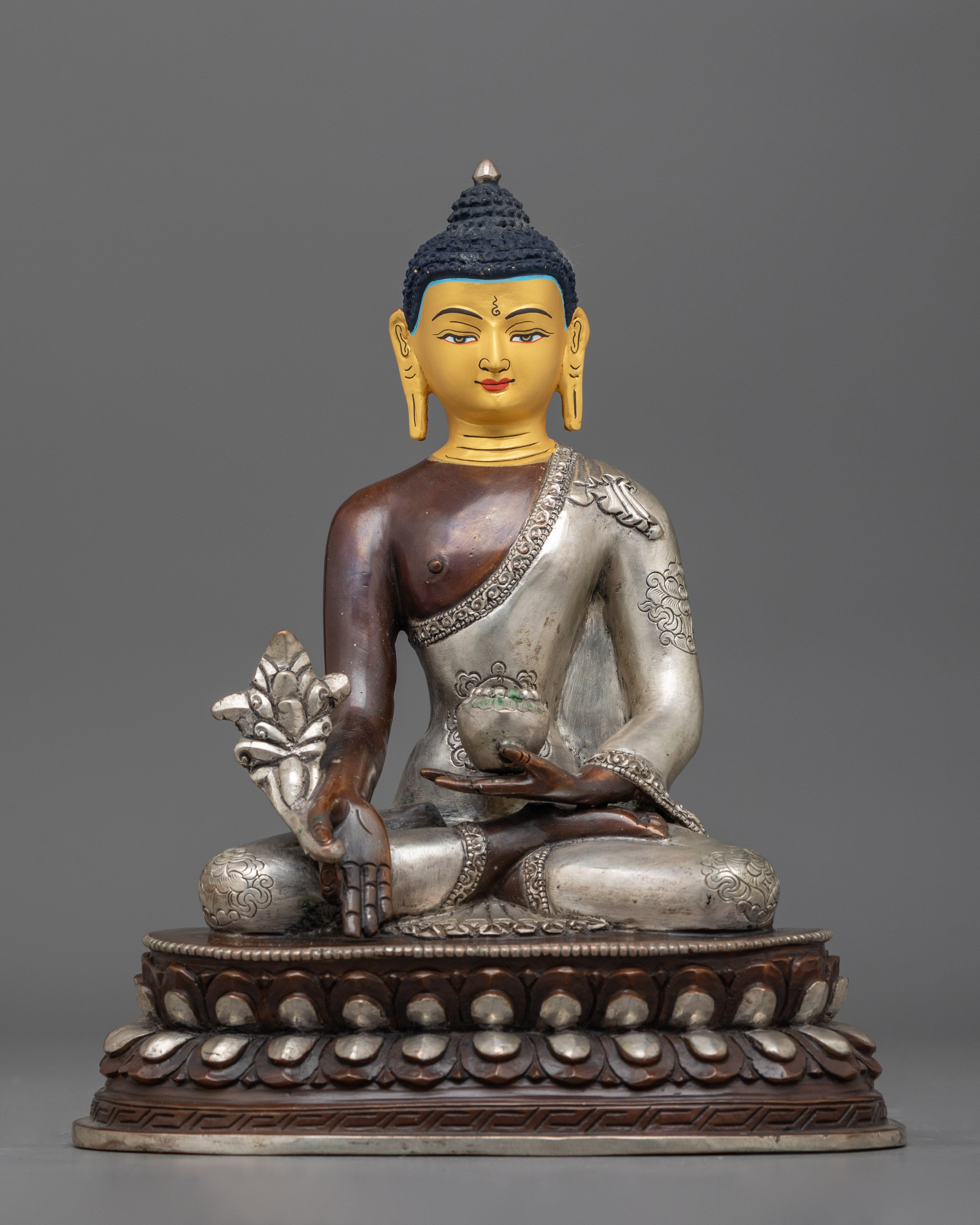 handcrafted-figurine-of-medicine-body
