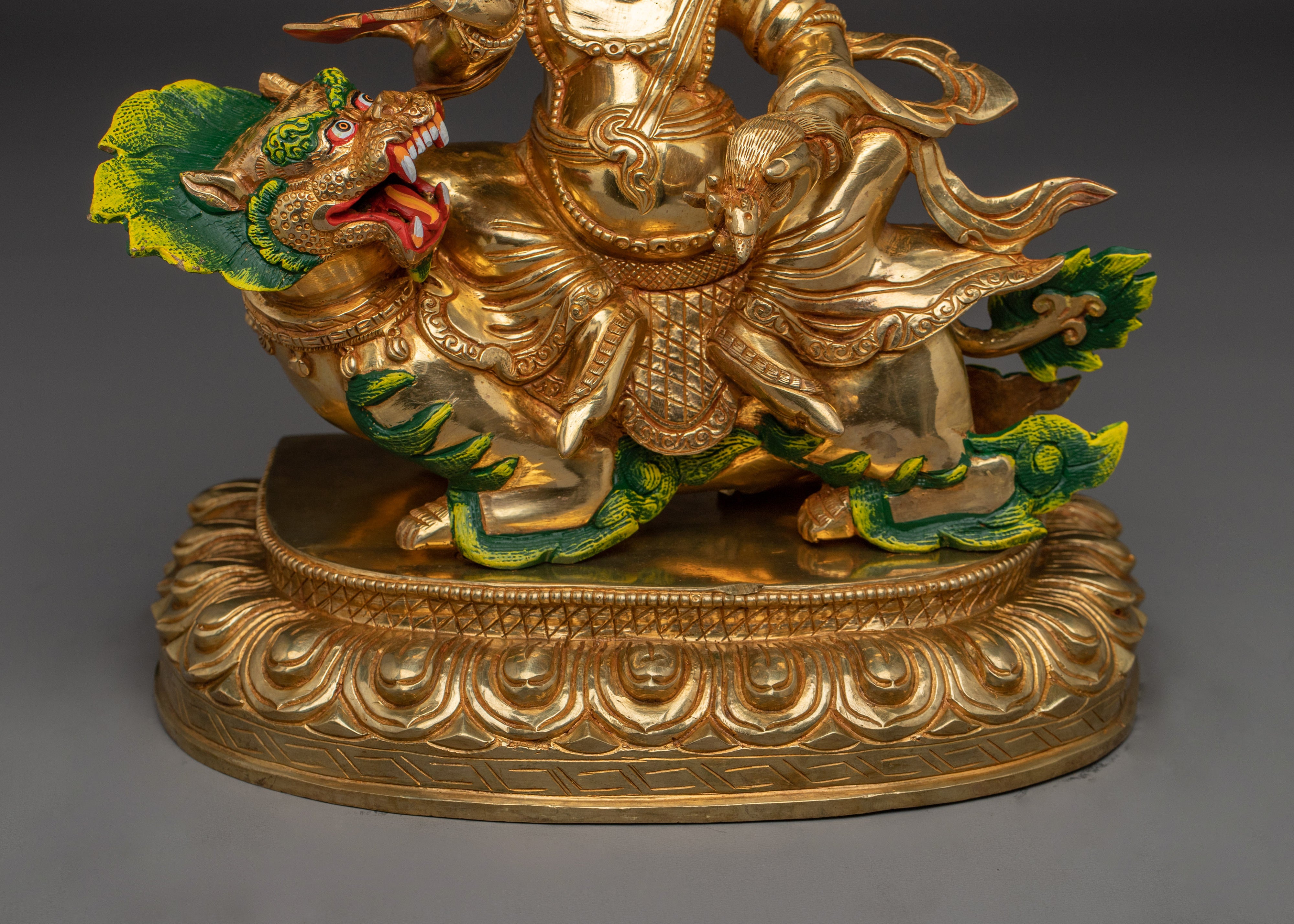 Northern Guardian Namtoshe Statue | Tibetan Wealth Deity