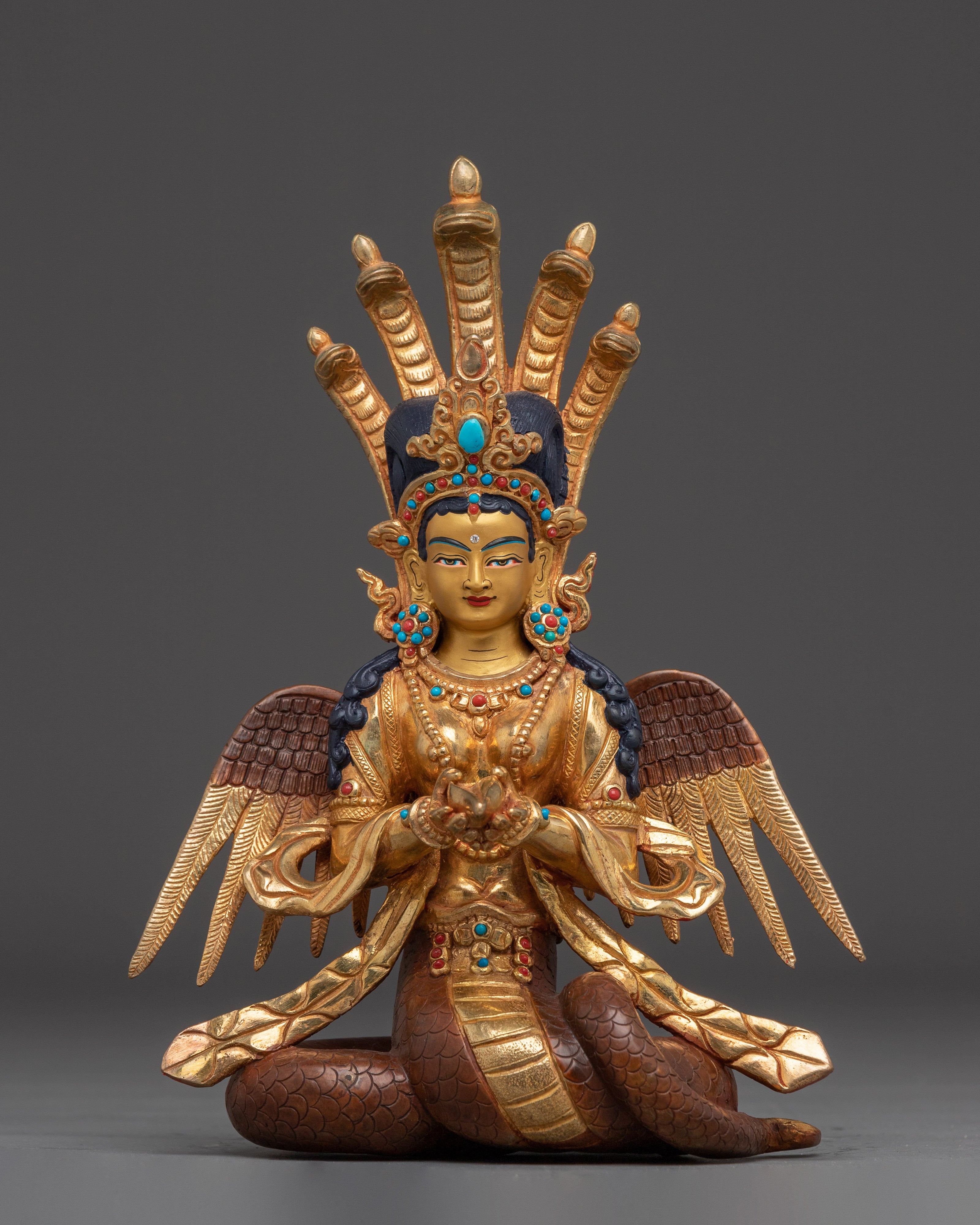 sculpture-of-nagakanya