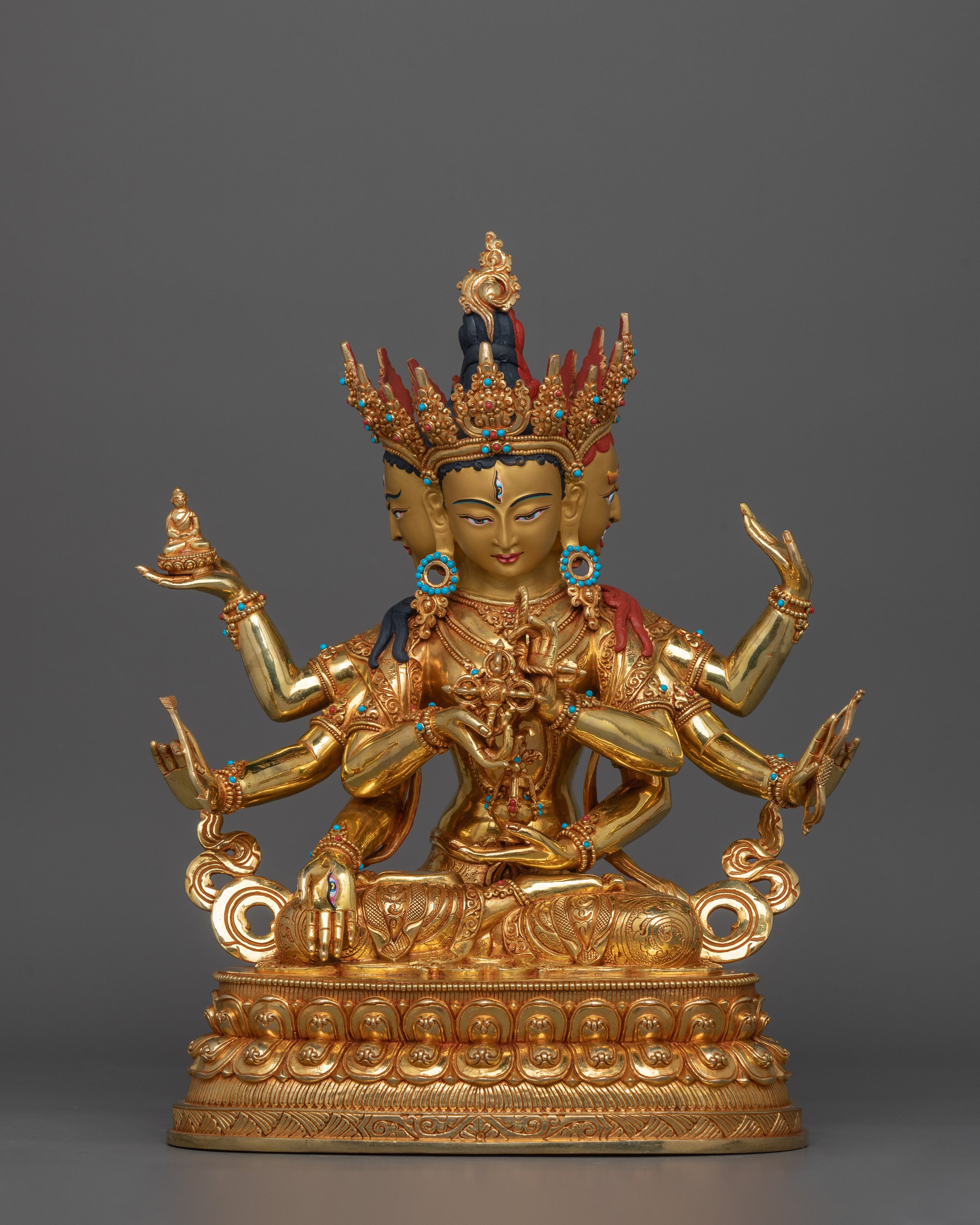golden-statue-of-namgyalma