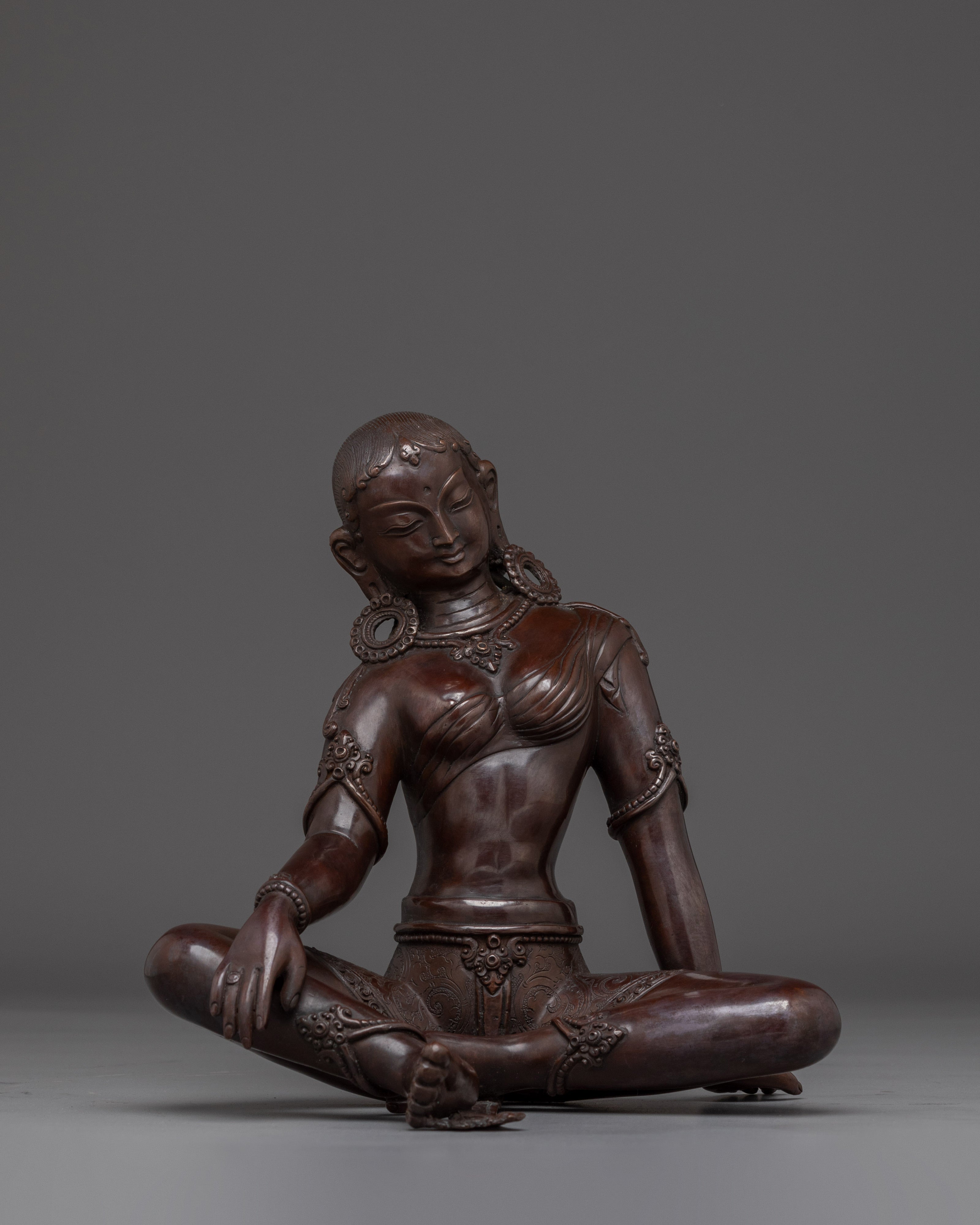 parbati-statue