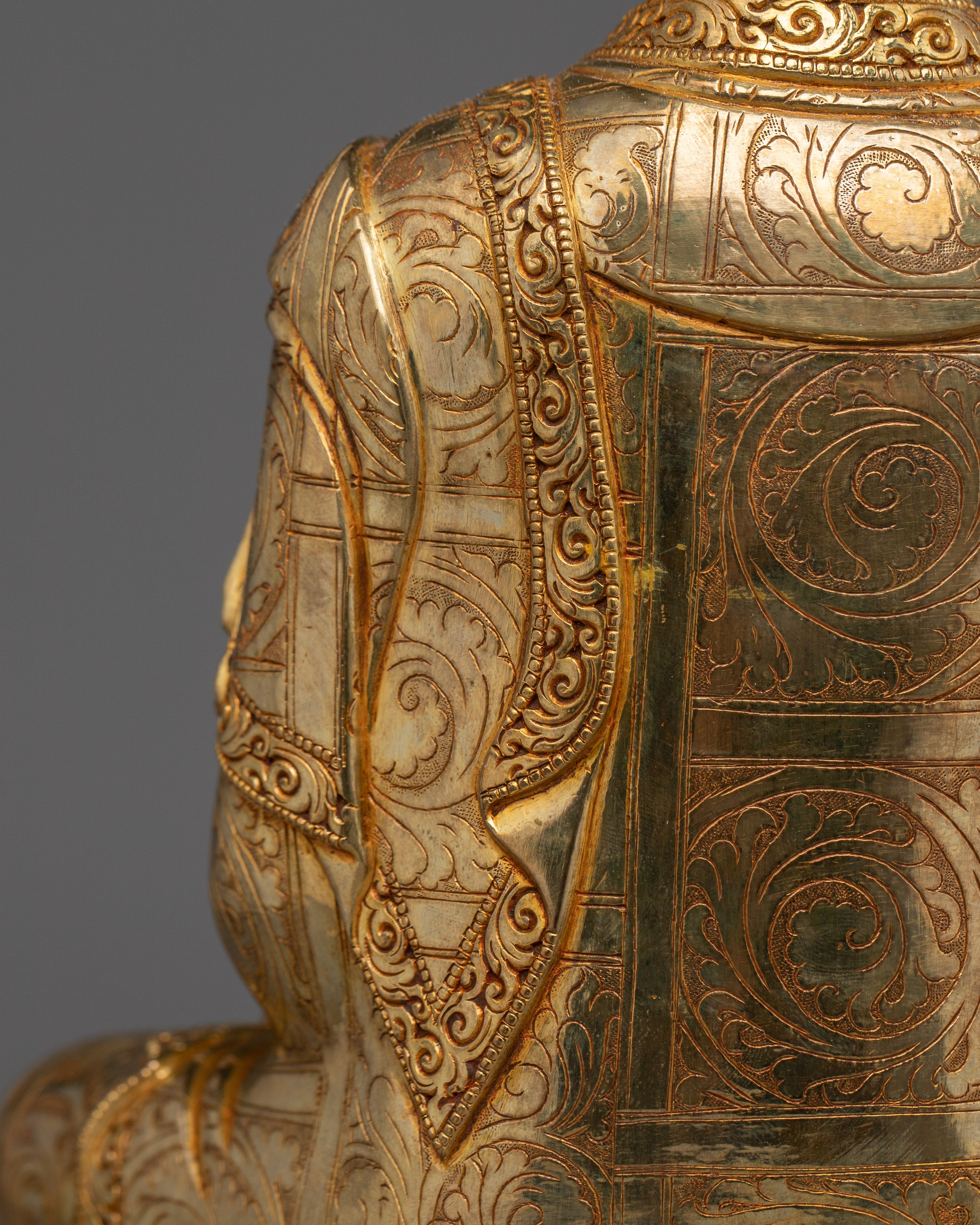 Dharma Guru Shakyamuni Buddha | Gautama Buddha - The Enlightened One