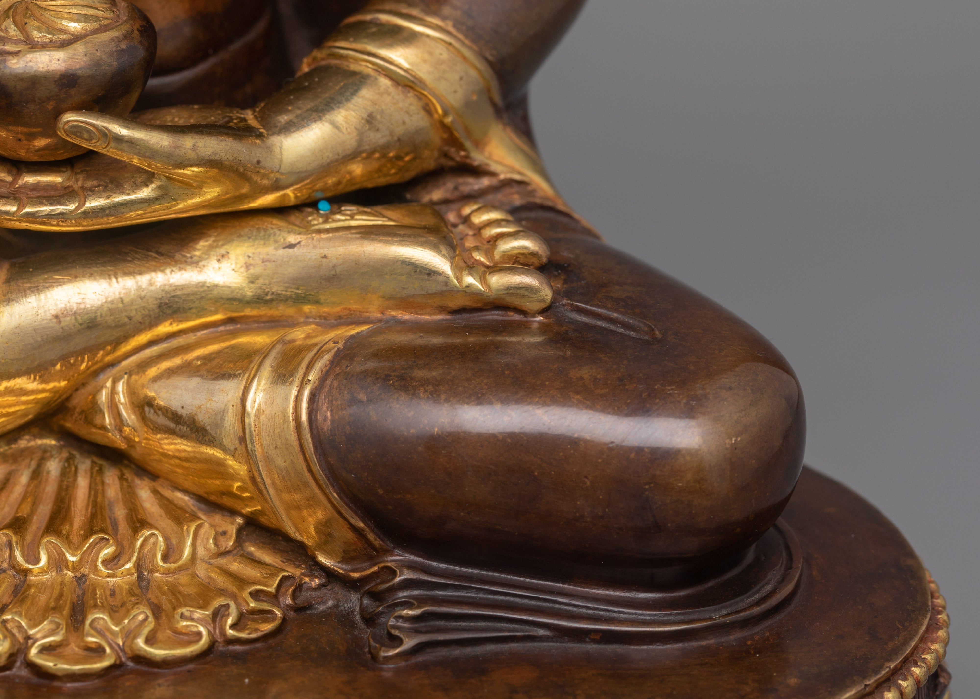 Shakyamuni Buddha Buddhist Deity Statue | The Enlightened One Himalayan Artwork