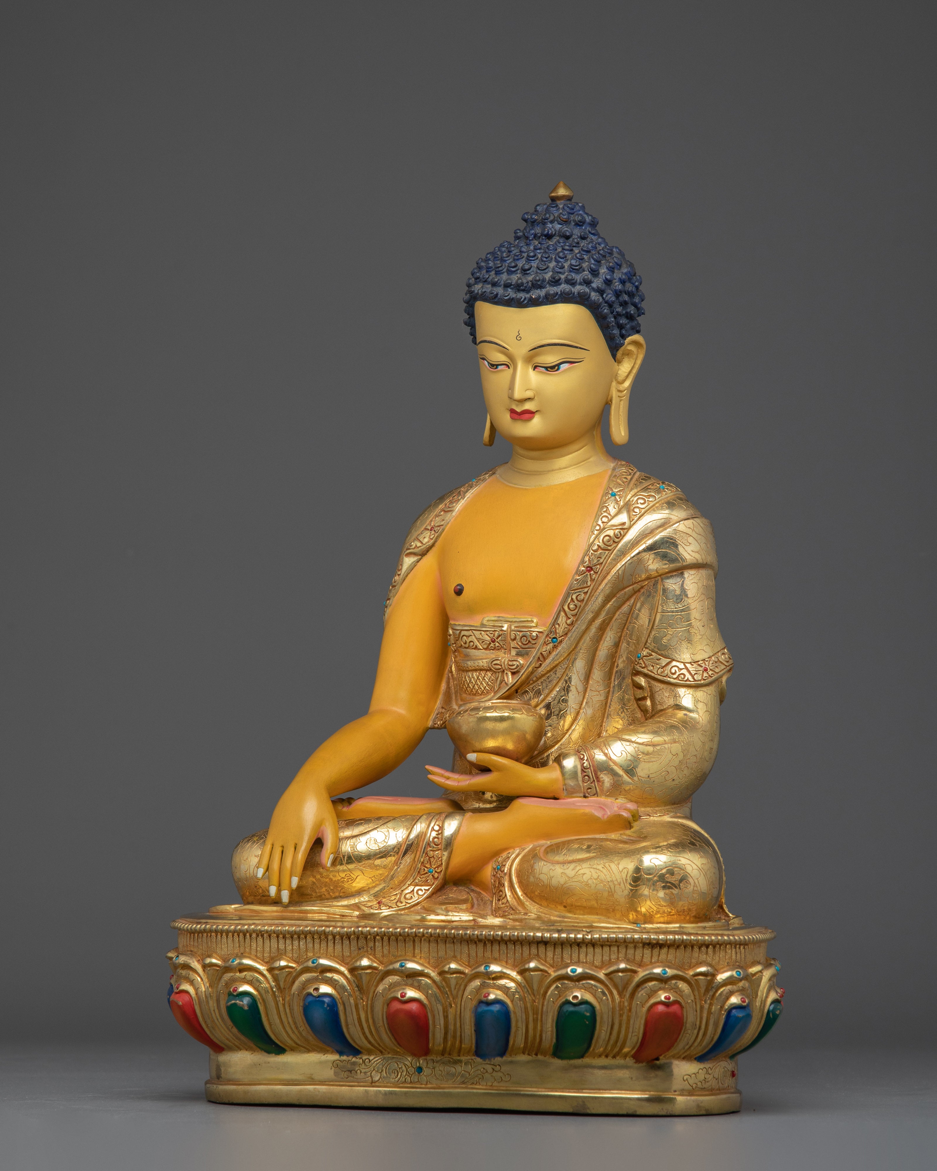 Golden Shakyamuni Buddha Icon: The Historical Buddha