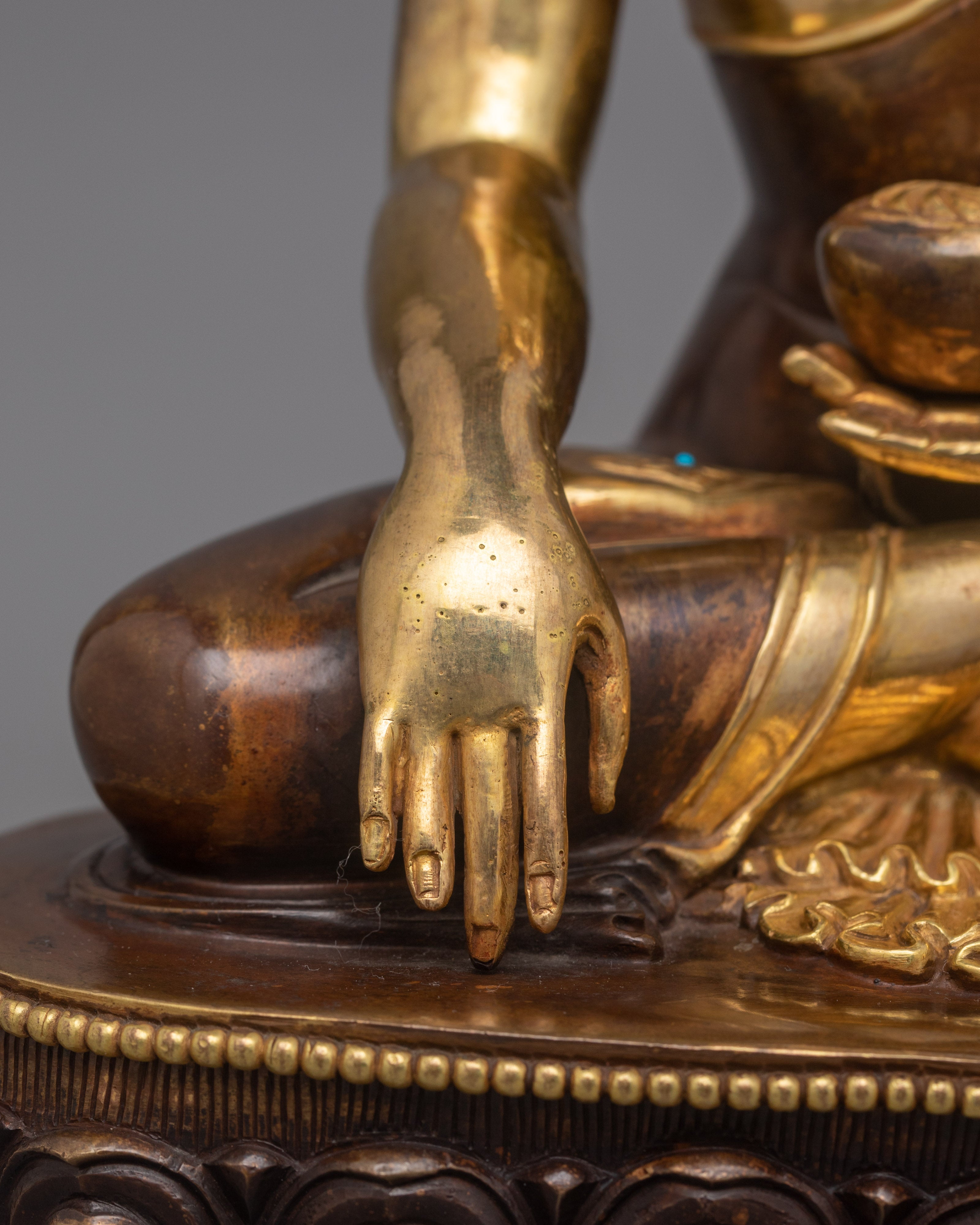 Shakyamuni Buddha Buddhist Deity Statue | The Enlightened One Himalayan Artwork