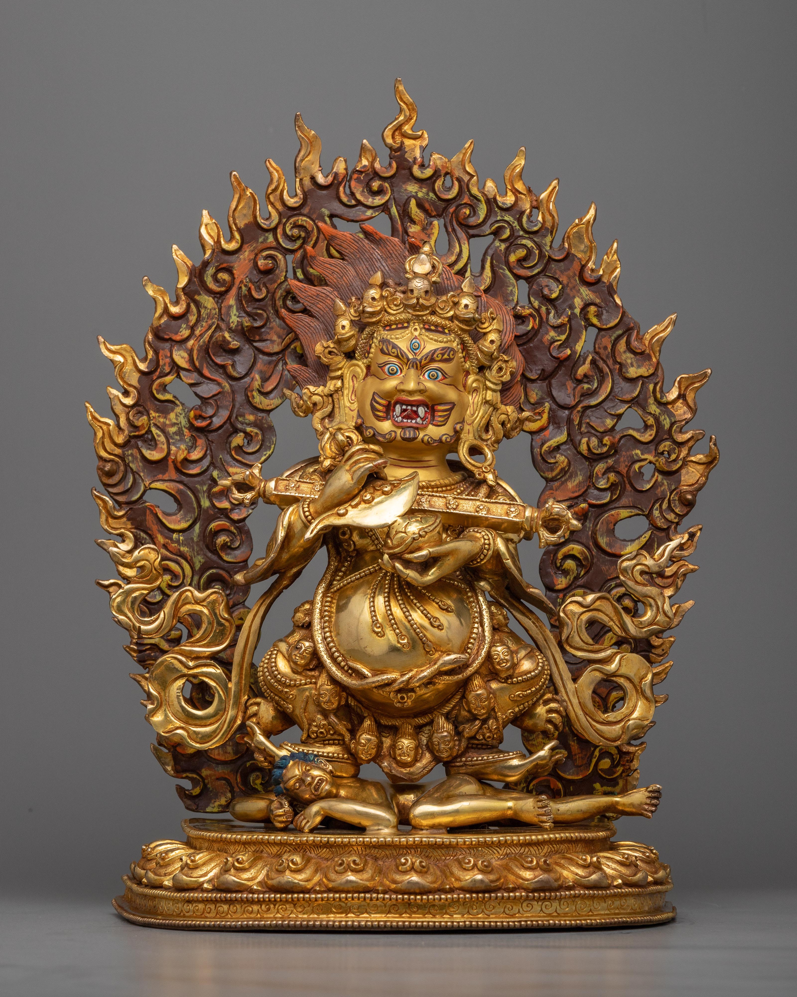 sakya-dharmapala