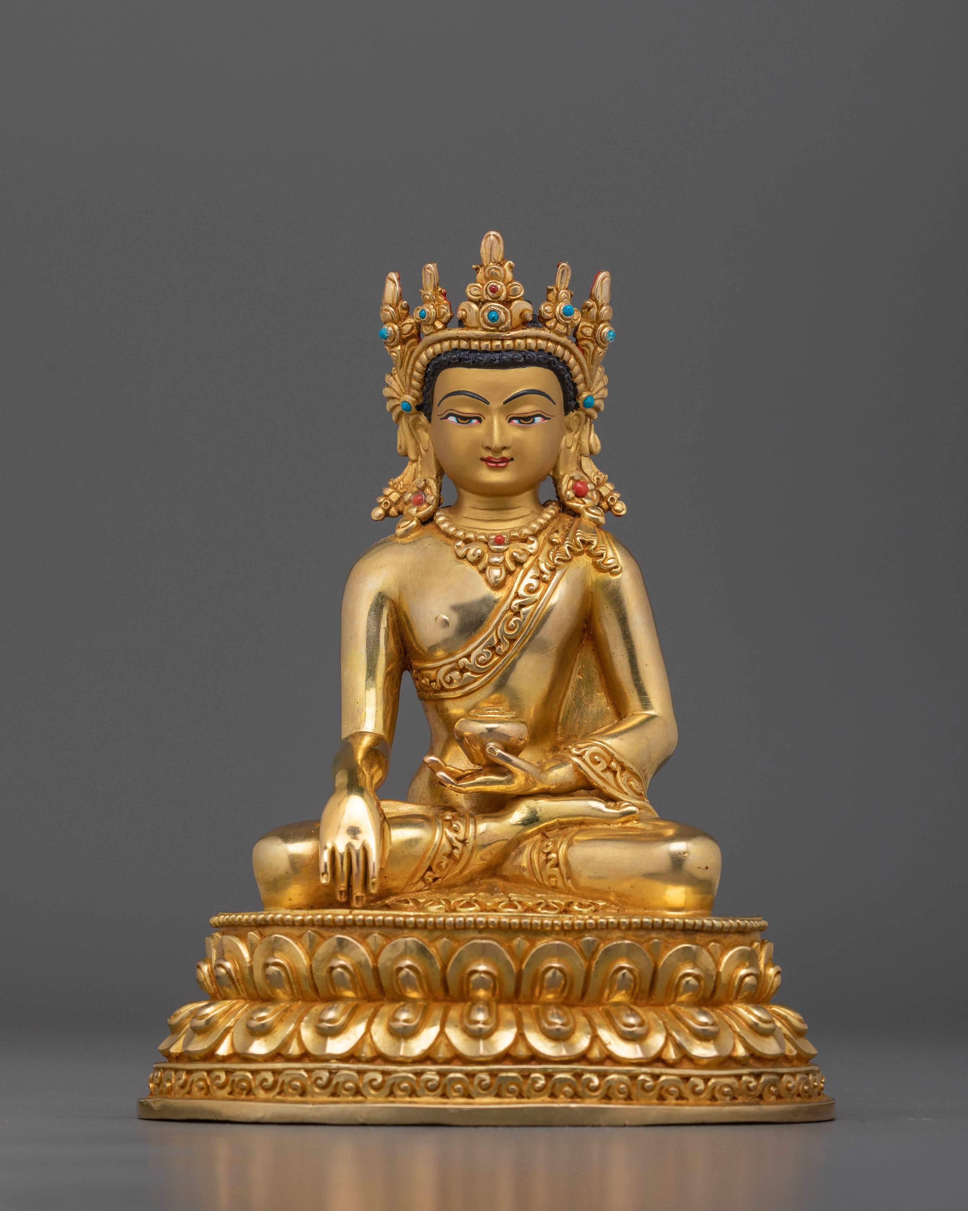 enlightened-buddha-shakyamuni-sculpture